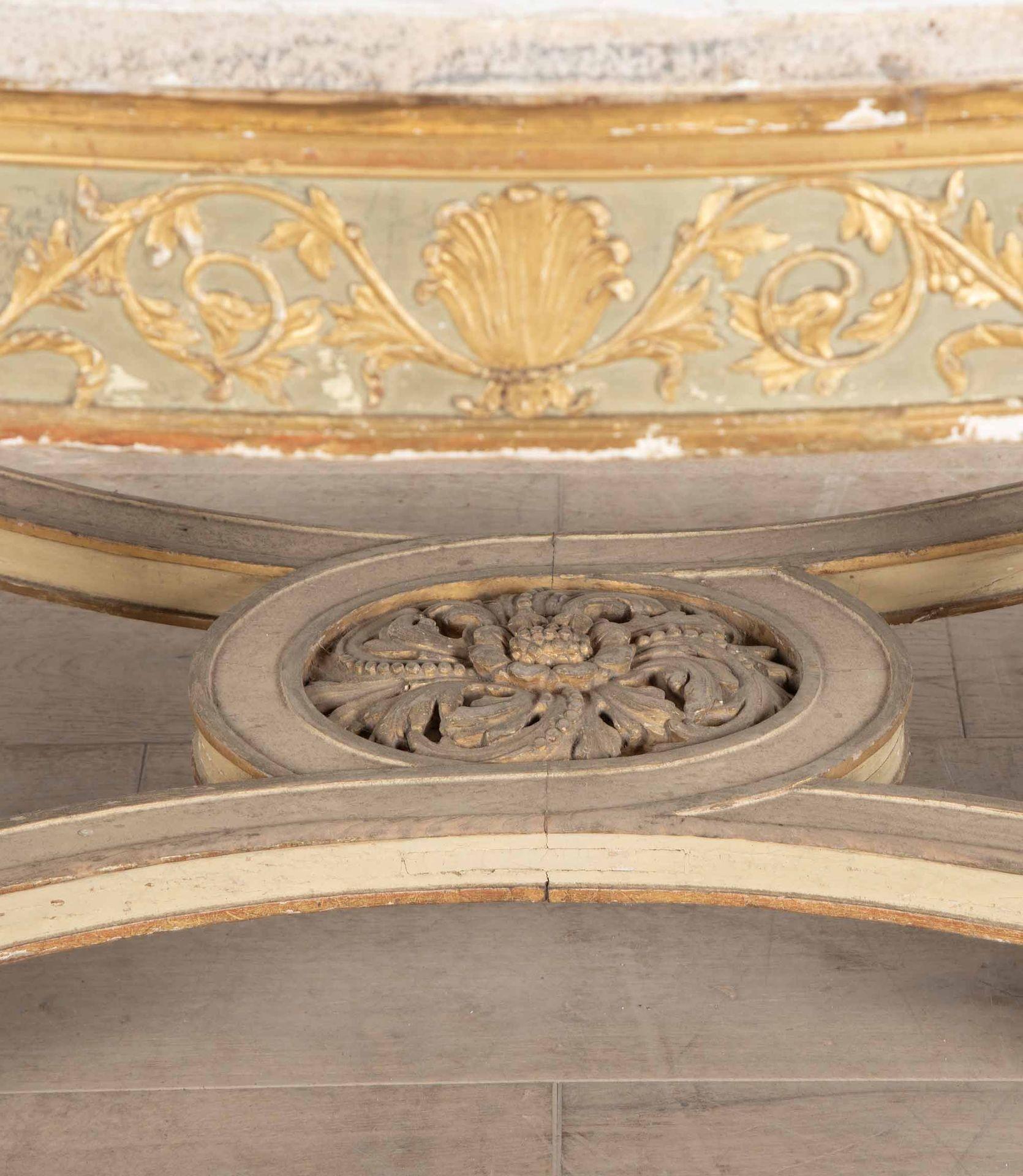 Grande table centrale ovale italienne du 19ème siècle en vente 5