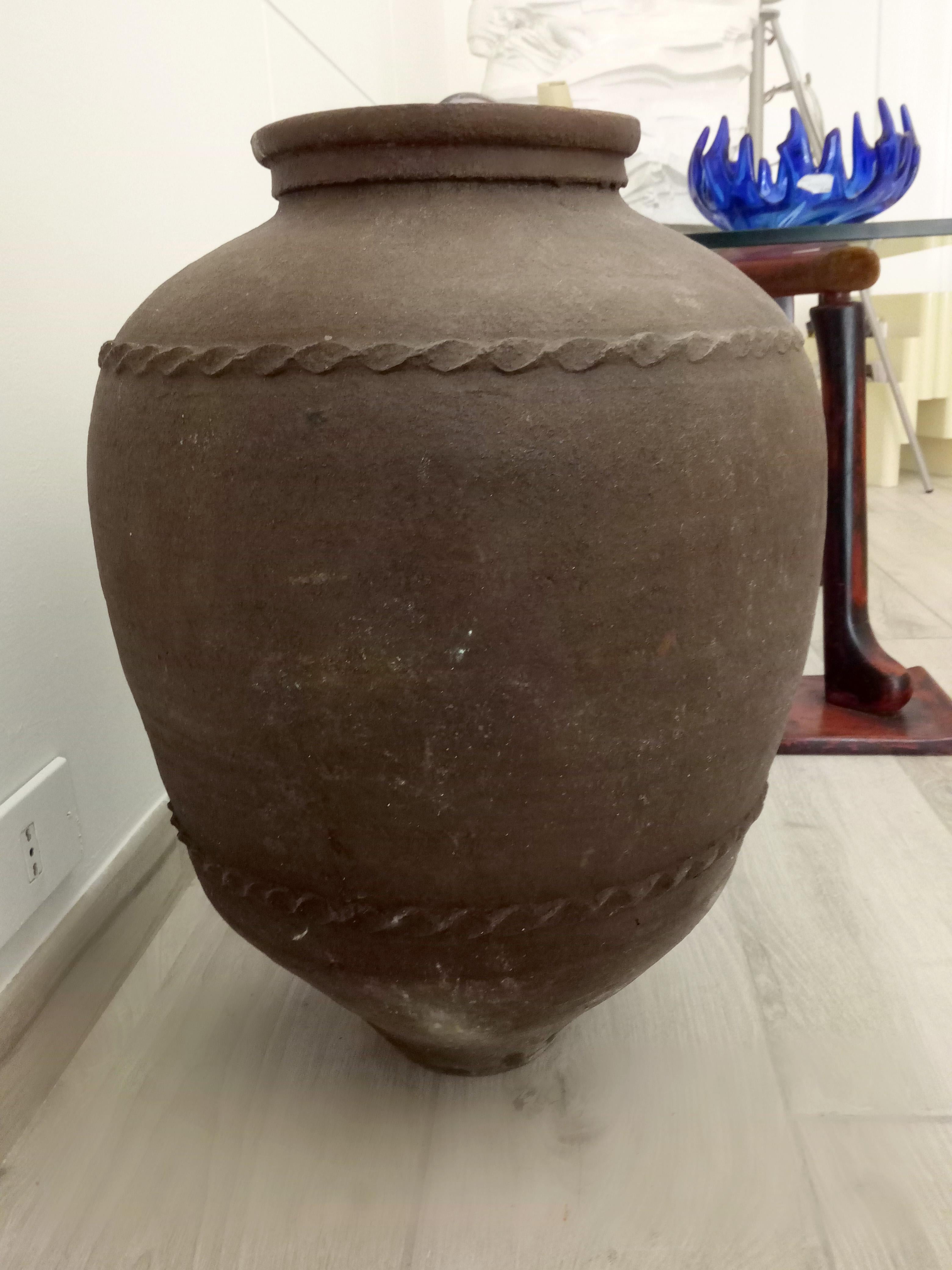 This impressive late, 19th century terracotta water jar was found in the town of Puglia in the South of Italy.