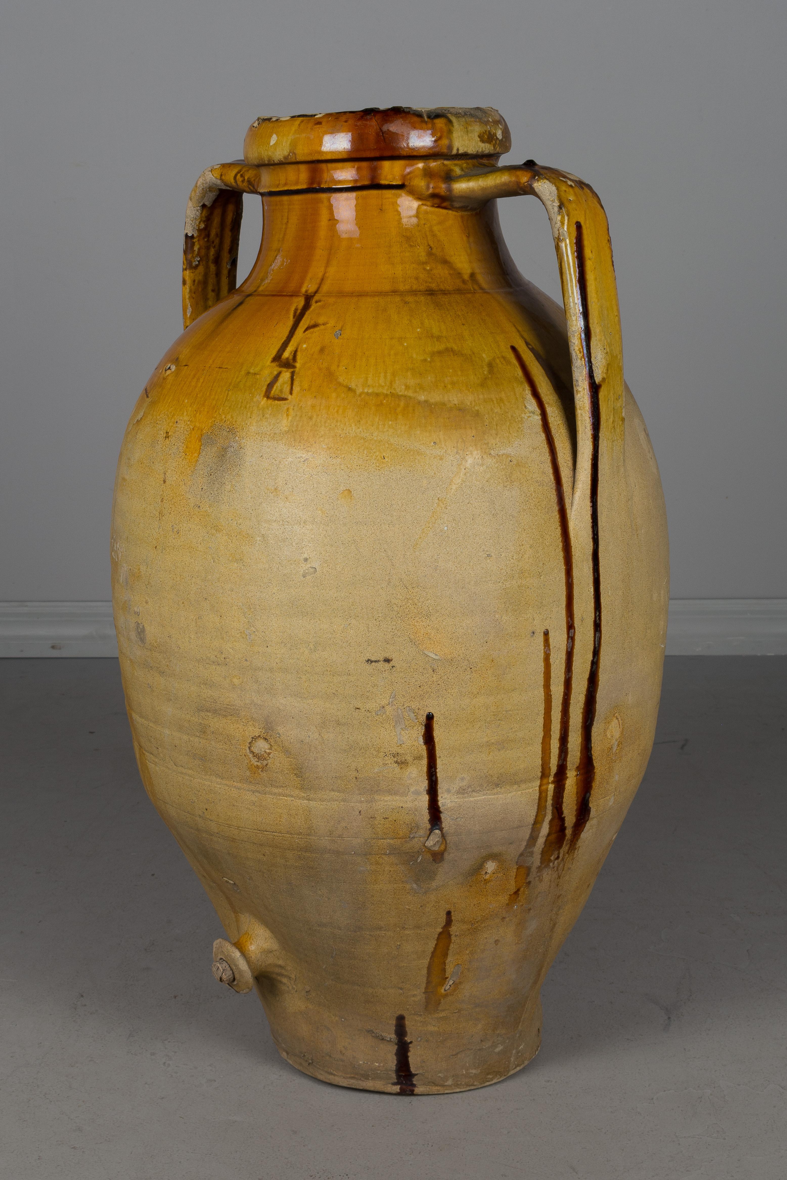 Large 19th Century Italian Terracotta Urn 3