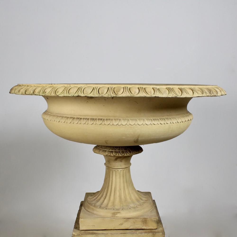 blashfield urn