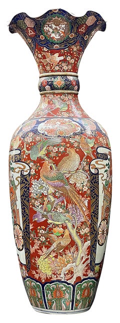 Large 19th Century Japanese Imari vase.