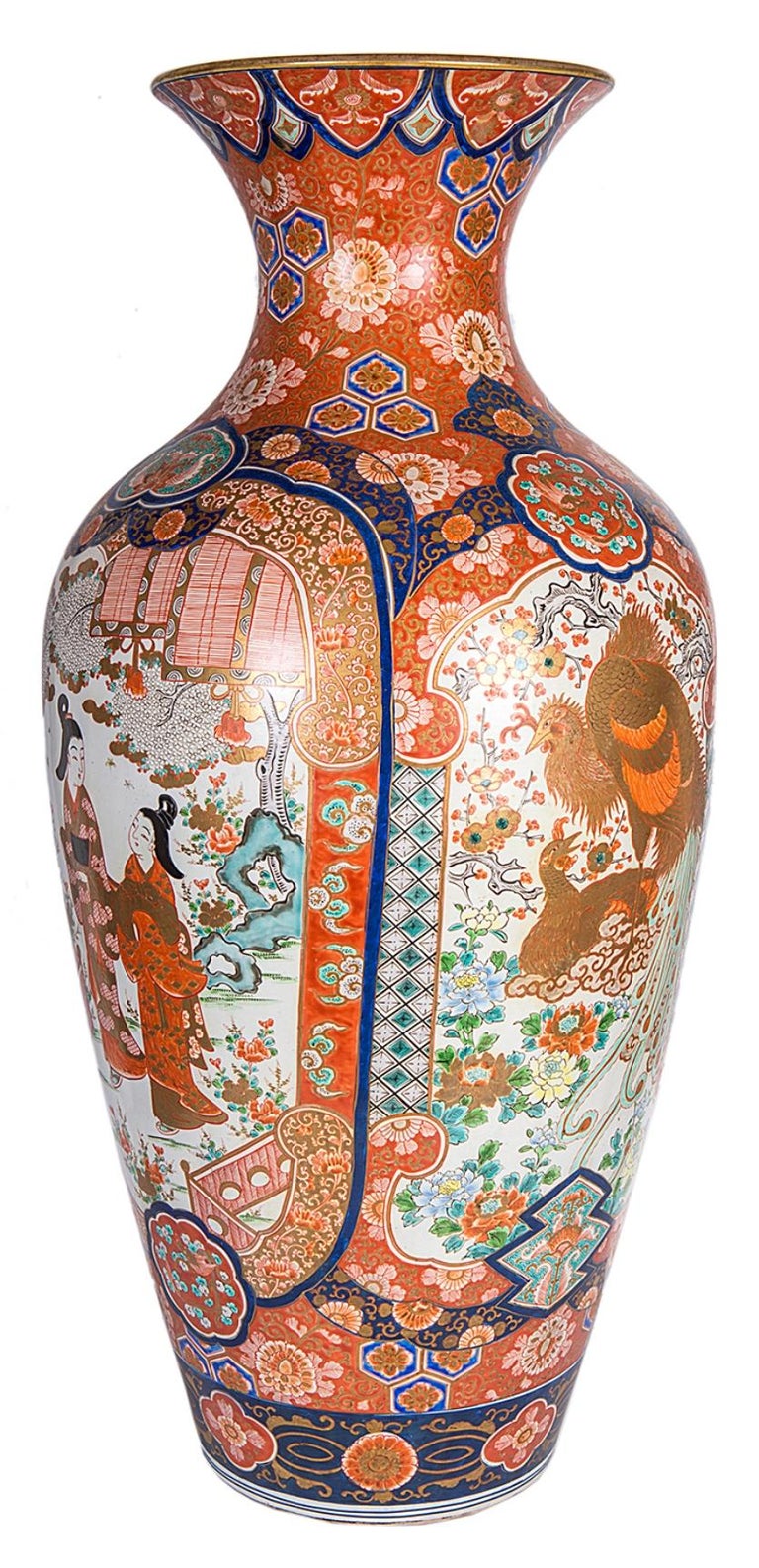 Large 19th Century Japanese Imari Vase For Sale at 1stdibs