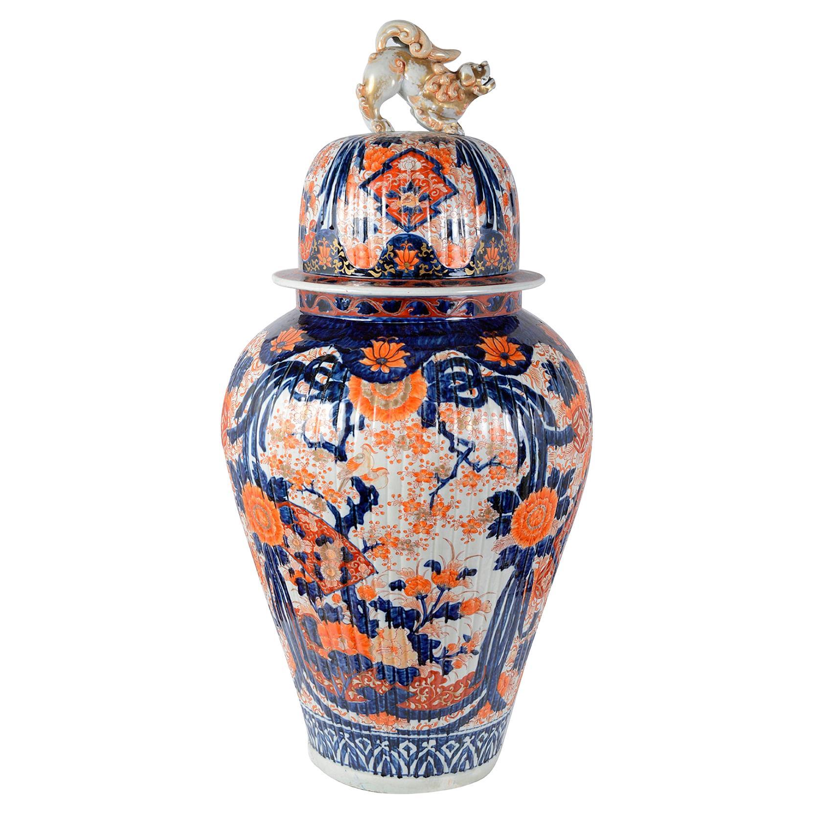 A large and very impressive 19th Century Japanese lidded Imari vase. Measures: 45