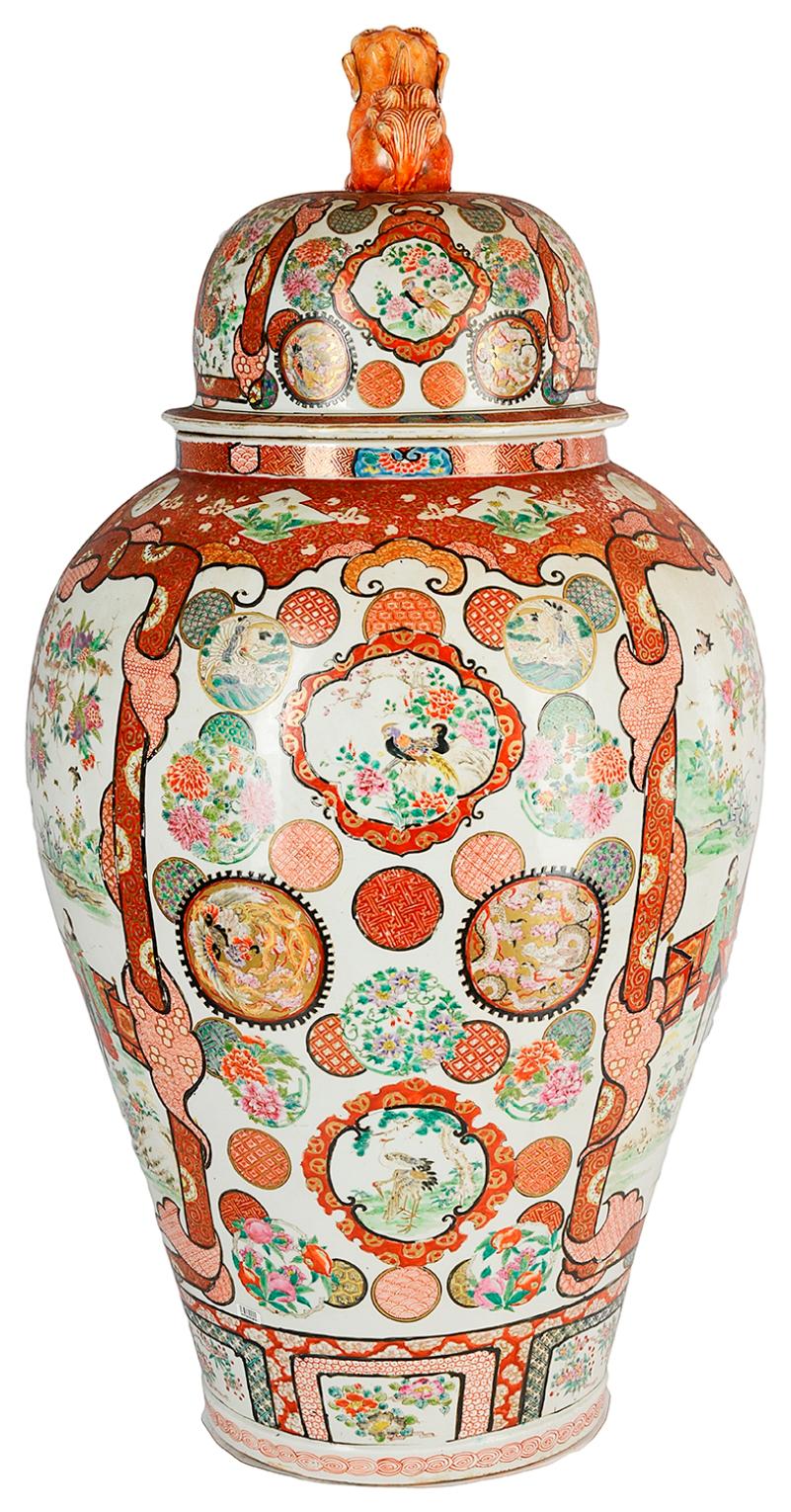 Peint à la main Grand vase Kutani du 19ème siècle en vente