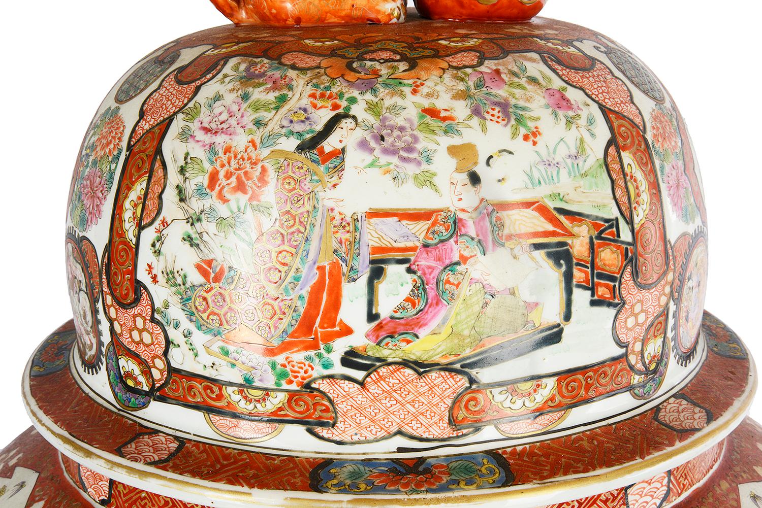 Large 19th Century Kutani Vase For Sale 3