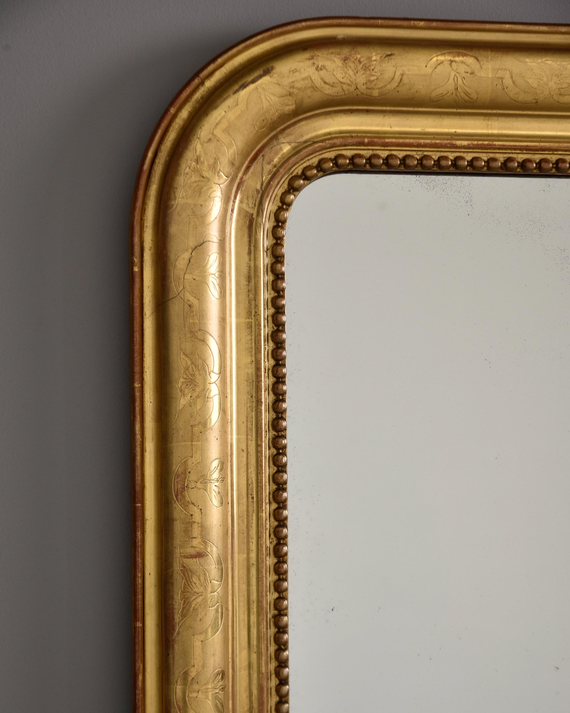 Louis-Philippe Grand miroir à cadre doré Louis Philippe du 19ème siècle en vente