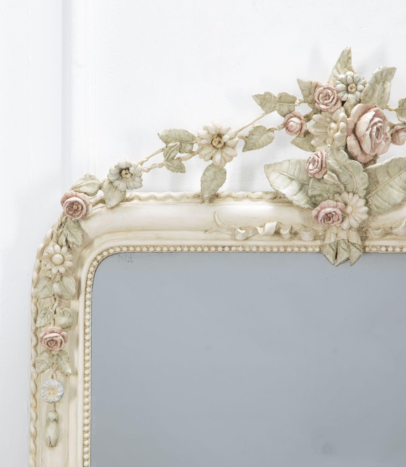 Bois Grand miroir peint Louis Philippe du 19ème siècle en vente