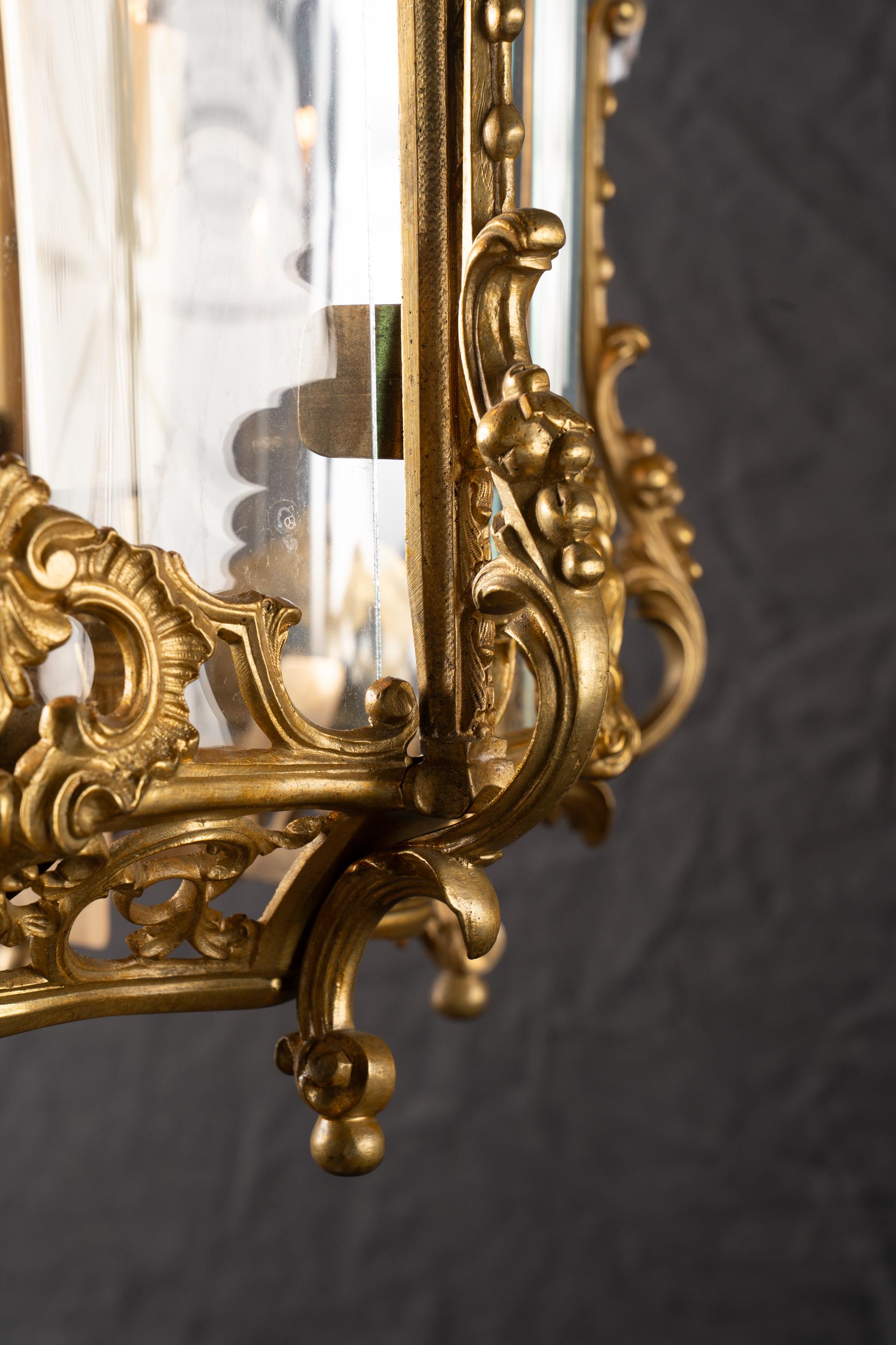 Large 19th Century Louis XV Reticulated Bronze Lantern with Curved Glass For Sale 6