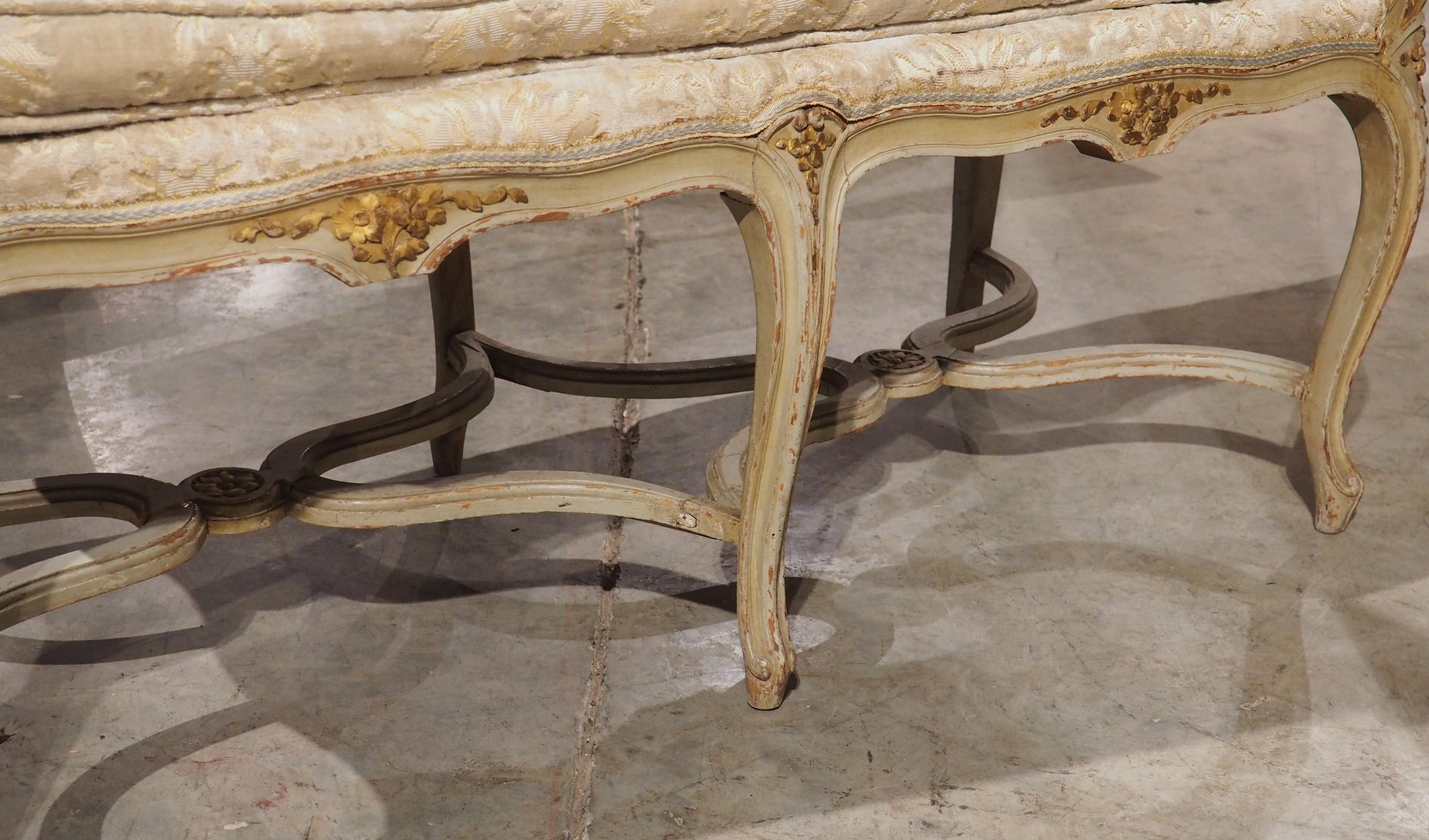 Grande Banquette de Fenêtre peinte de style Louis XV du 19ème siècle en vente 8