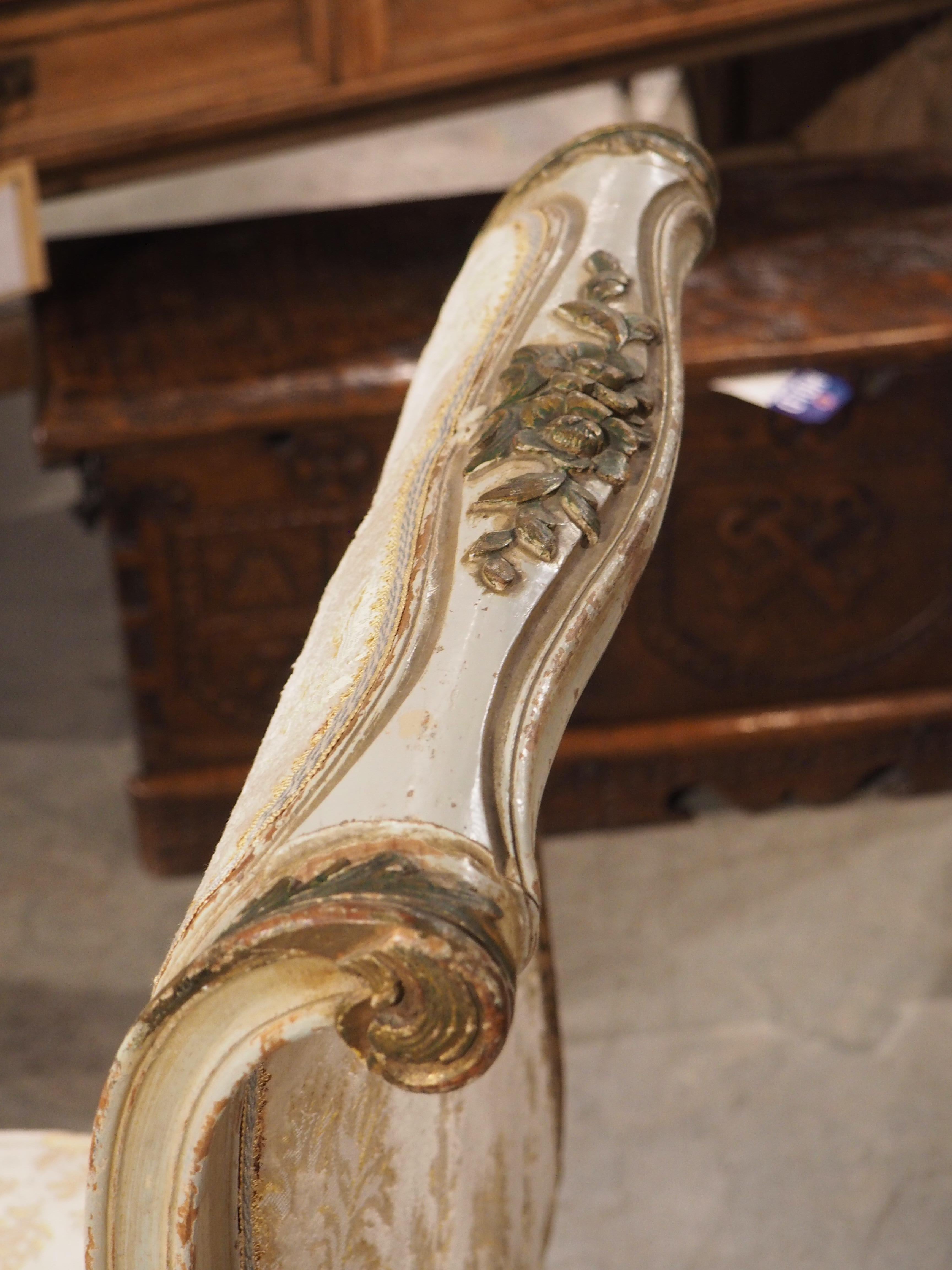 Grande Banquette de Fenêtre peinte de style Louis XV du 19ème siècle en vente 2