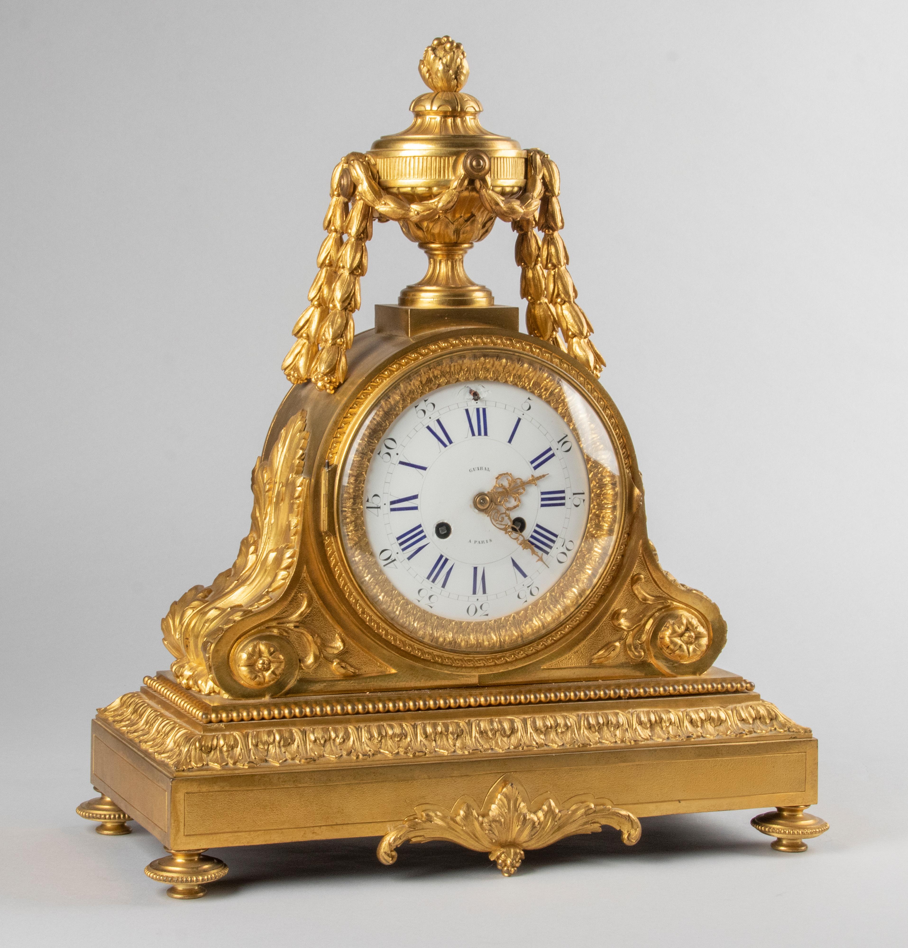Grande horloge de cheminée de style Louis XVI du 19ème siècle en bronze et bronze doré Guibal Paris en vente 1