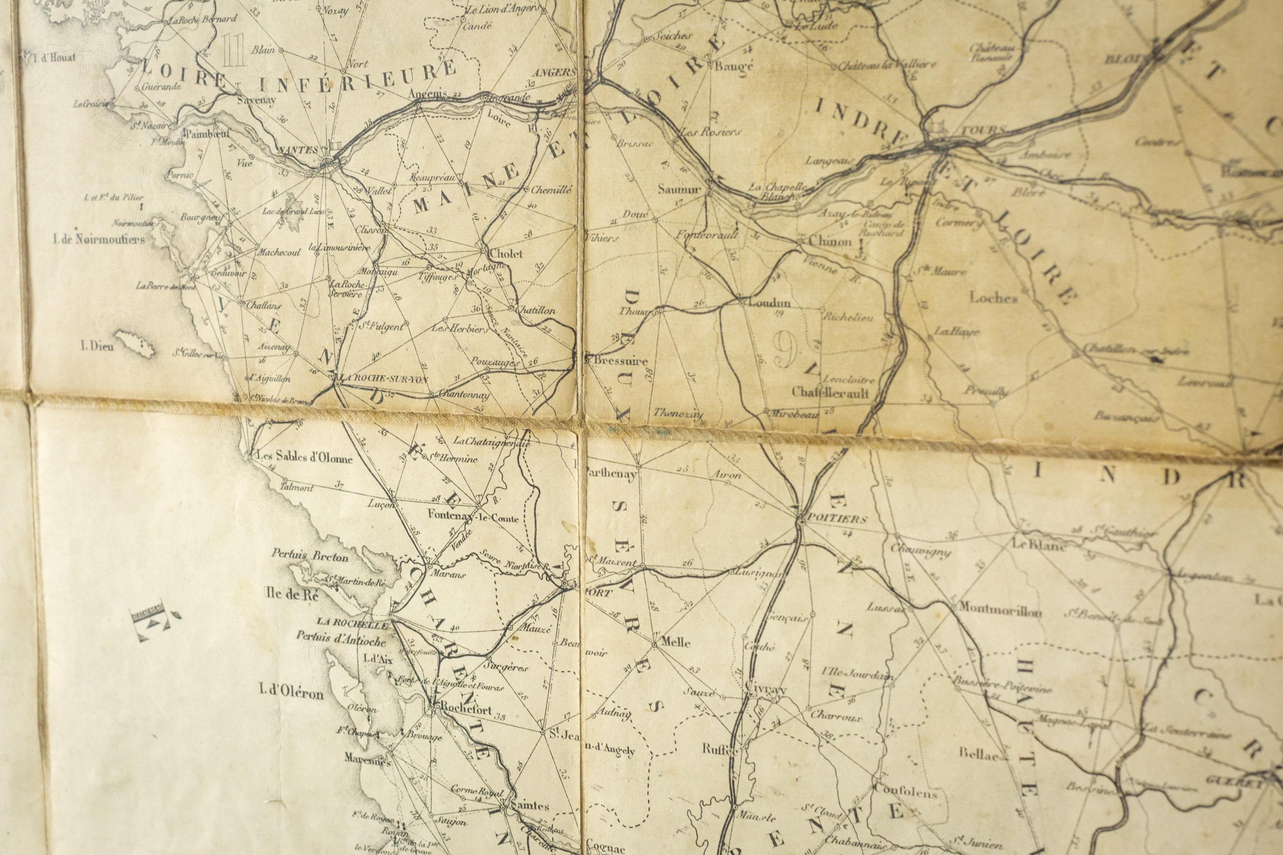 Grande carte de France du 19ème siècle État moyen - En vente à Pease pottage, West Sussex