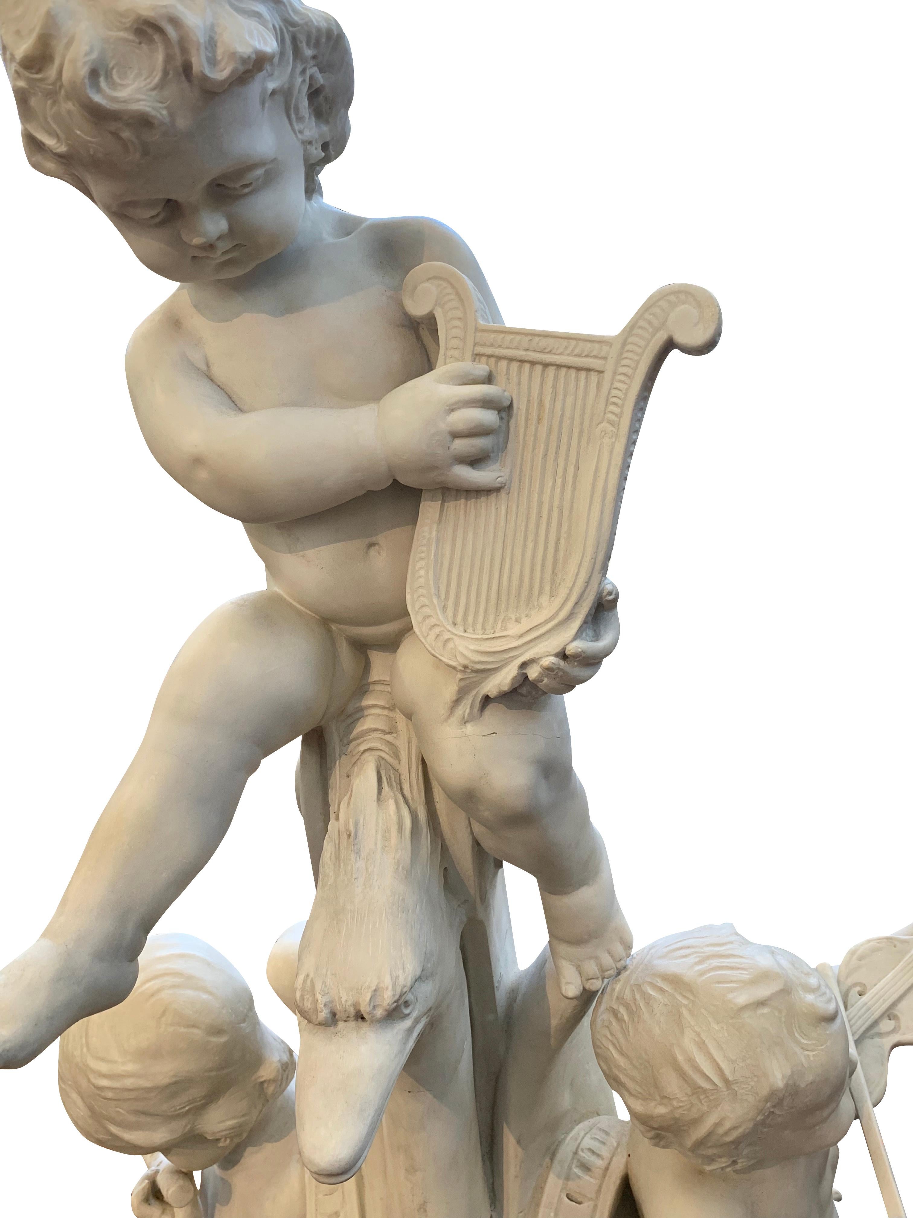 Grande sculpture en marbre du 19ème siècle, « Le bateau d'amour » en vente 5