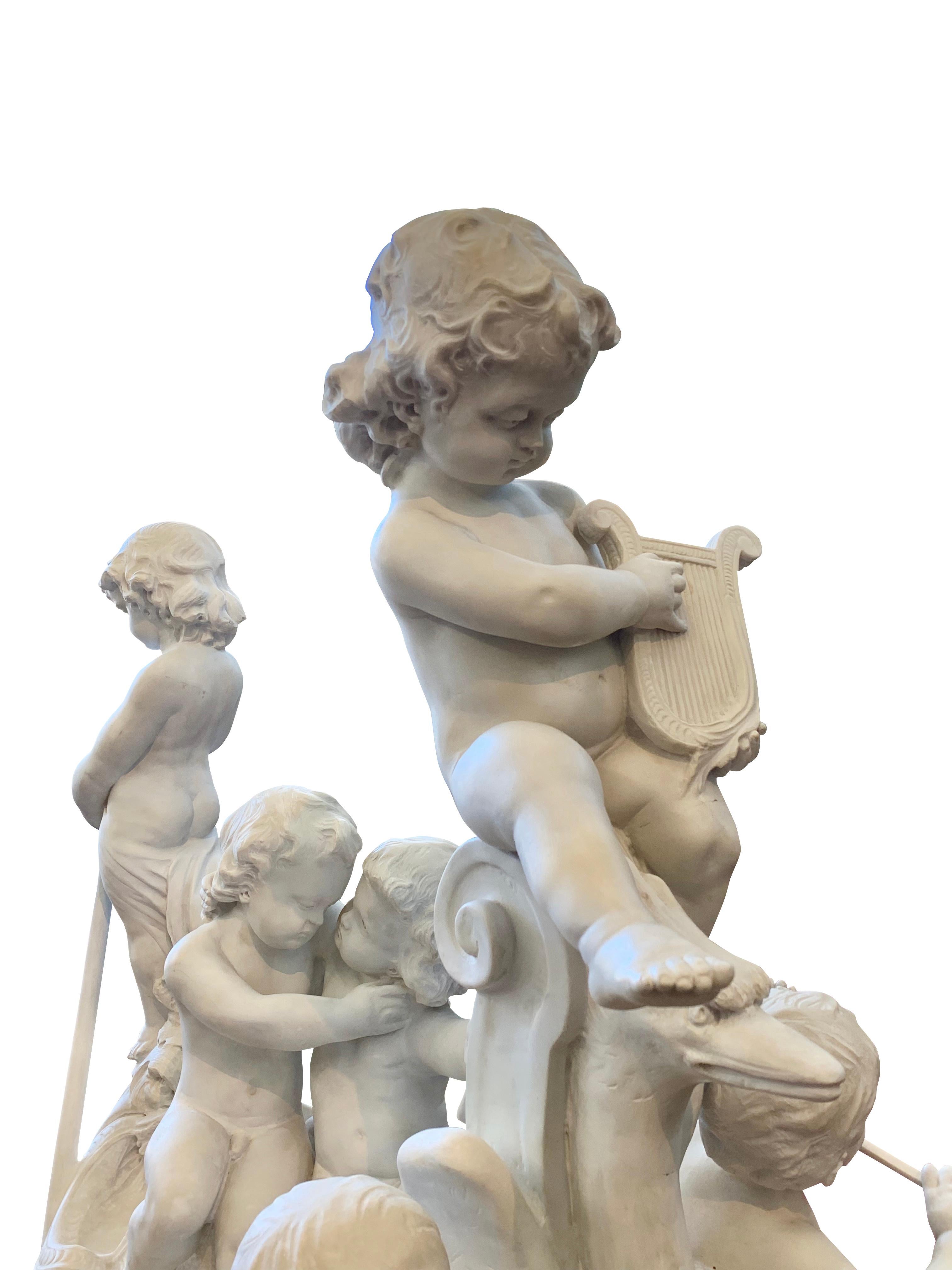 Grande sculpture en marbre du 19ème siècle, « Le bateau d'amour » en vente 7