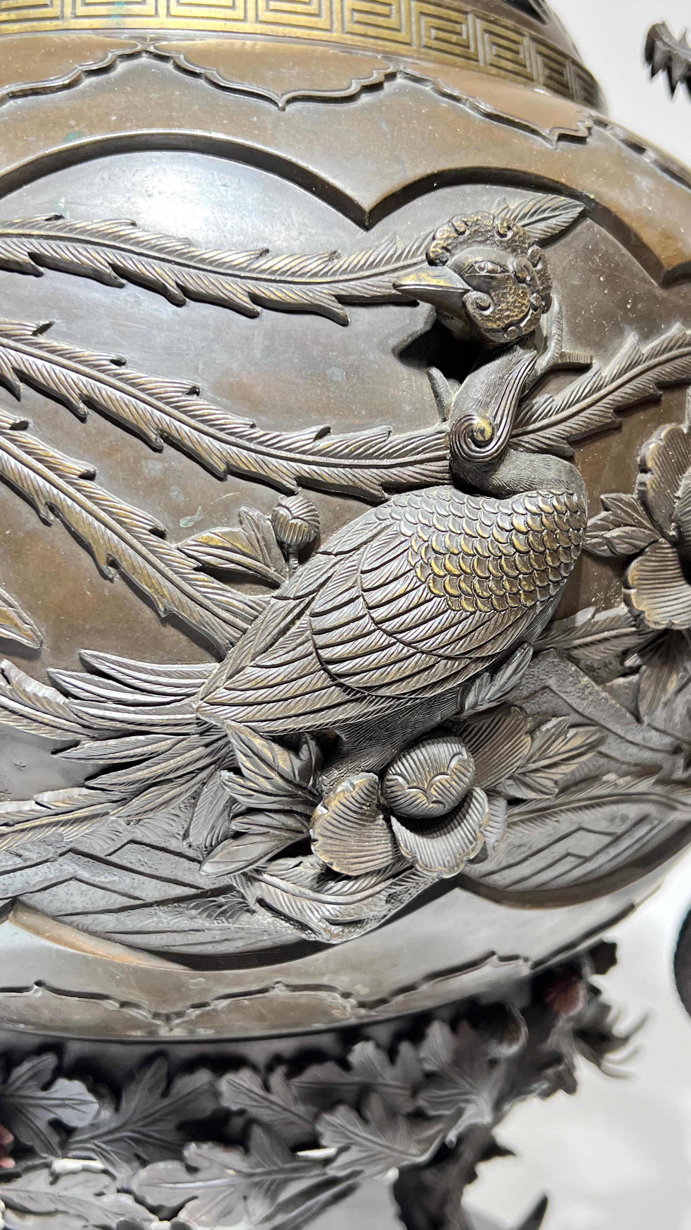 Large 19th Century Meiji Japanese Bronze Censer 10