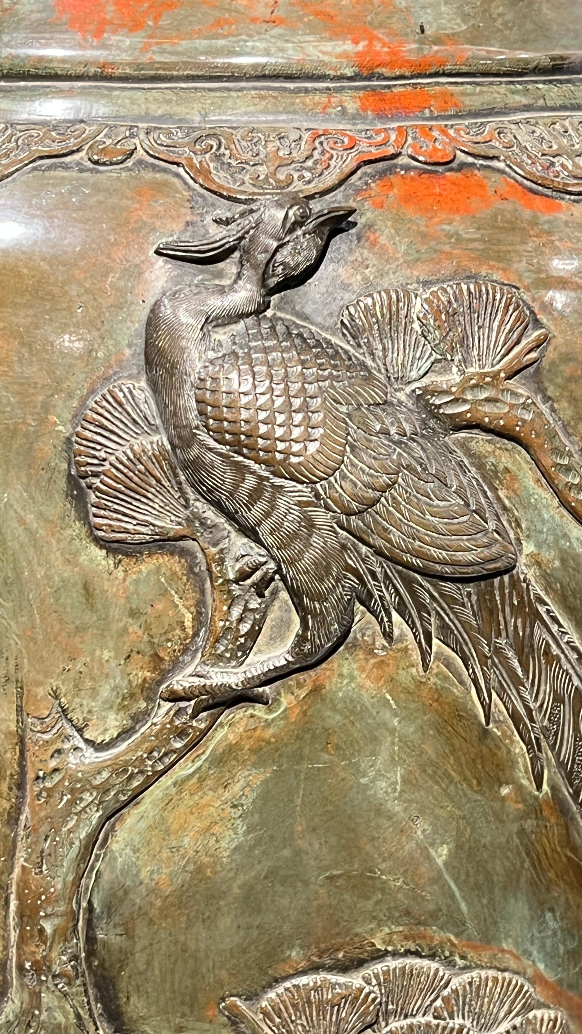 Große japanische Meiji-Vase aus patinierter Bronze des 19. Jahrhunderts im Angebot 8