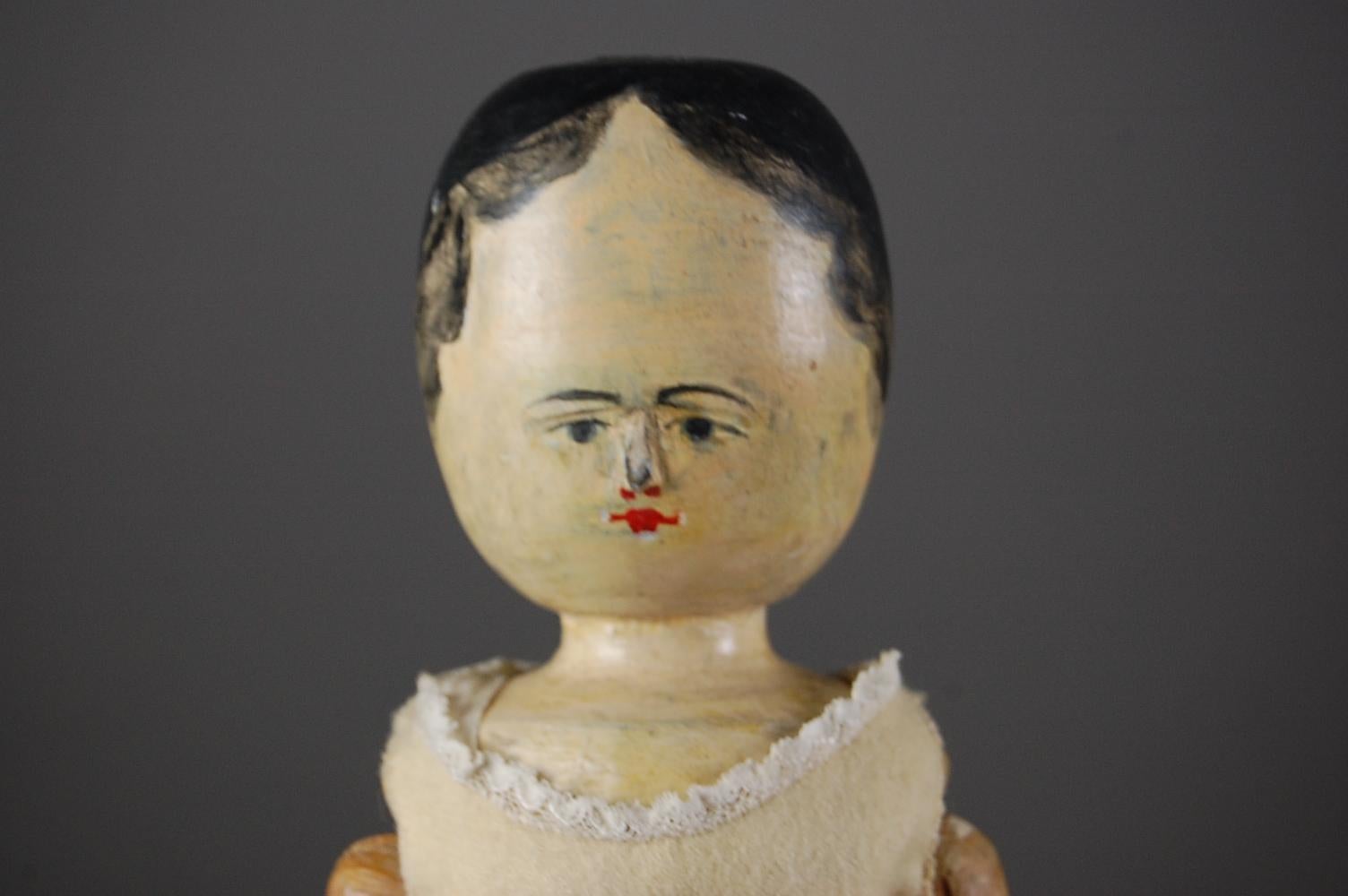 Large 19th Century Naive Grodnertal or Peg Doll In Good Condition In Pease pottage, West Sussex