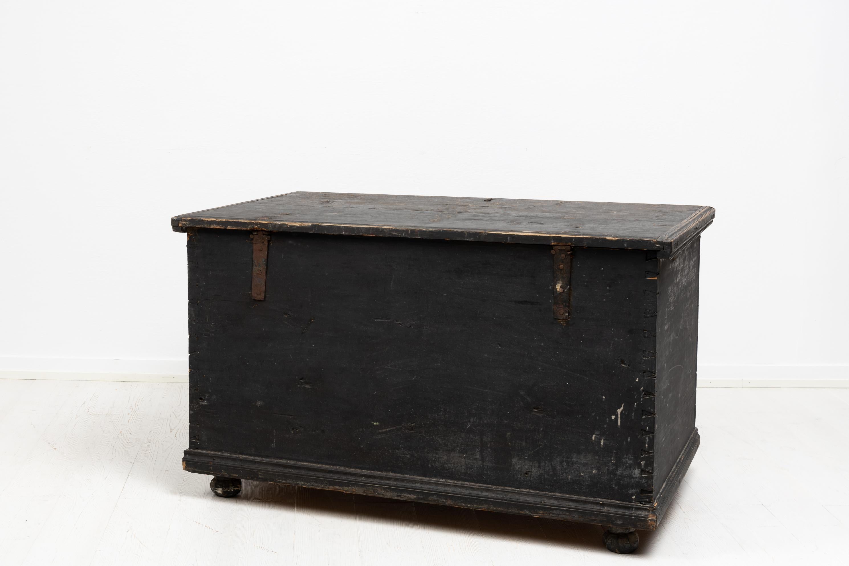 Pine Large 19th Century Original Swedish Painted Hope Chest For Sale