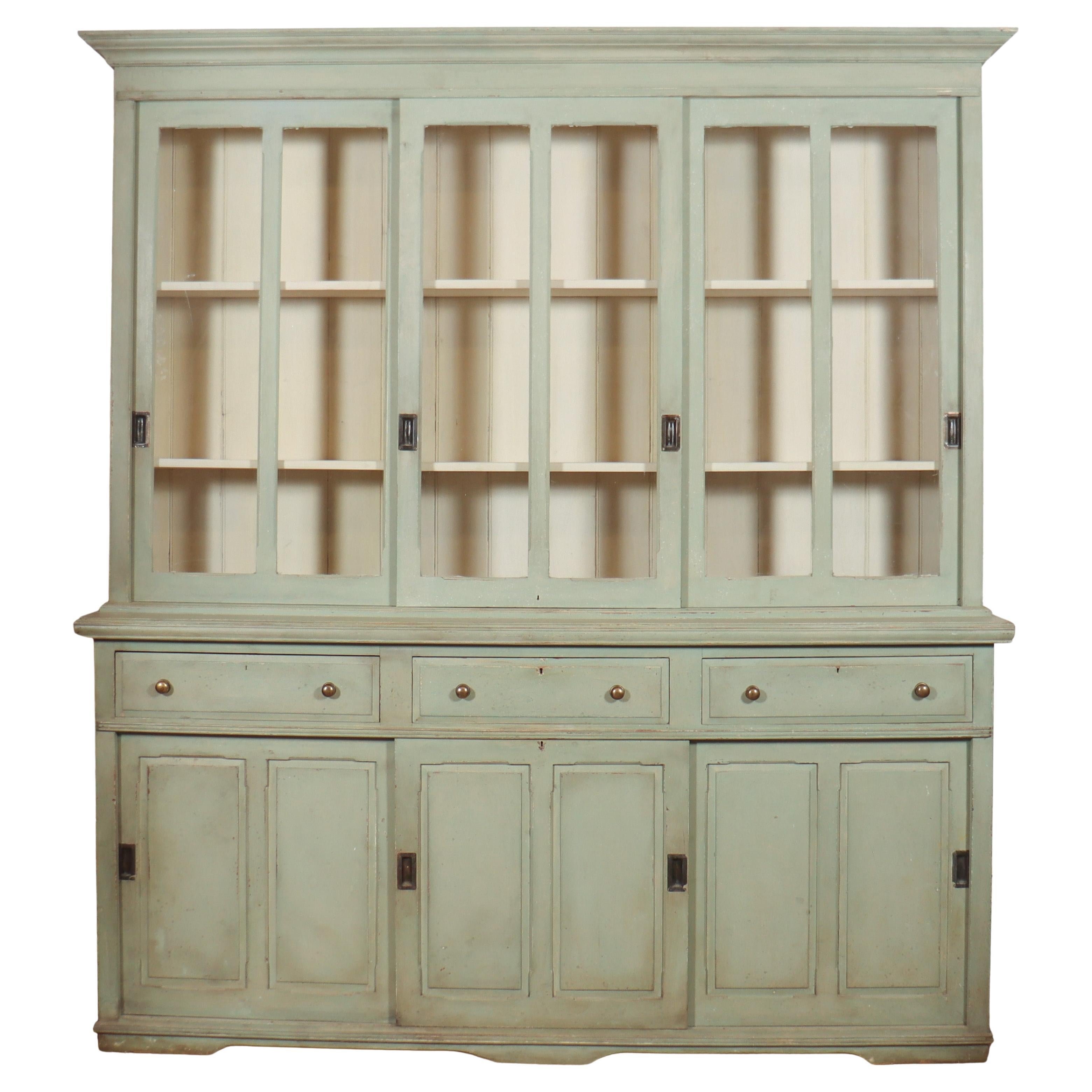 Grande commode de cuisine peinte du 19e siècle