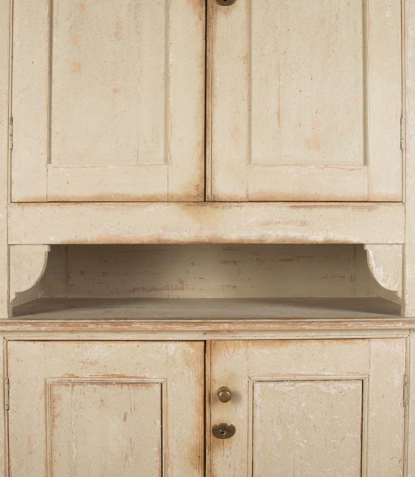 Large 19th Century Painted Pine Housekeepers Cupboard For Sale 7