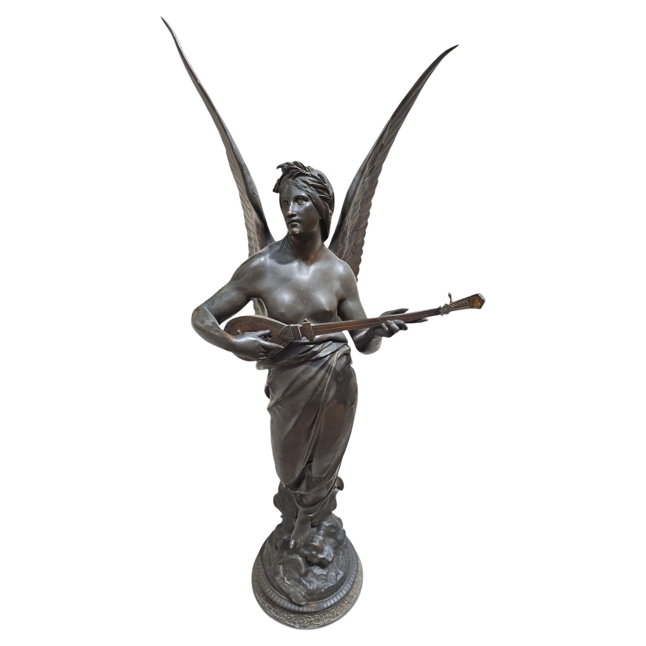 Gran Alegoría de la Música en Bronce Patinado del Siglo XIX Firmado E. Picault en venta