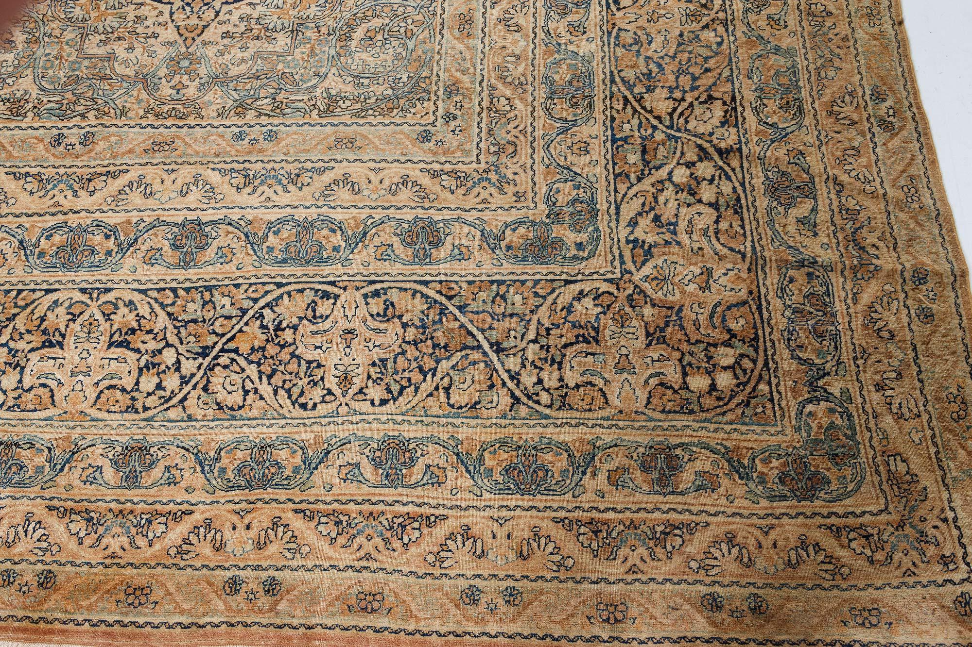 Large 19th Century Persian Kirman Handmade Wool Rug For Sale 1