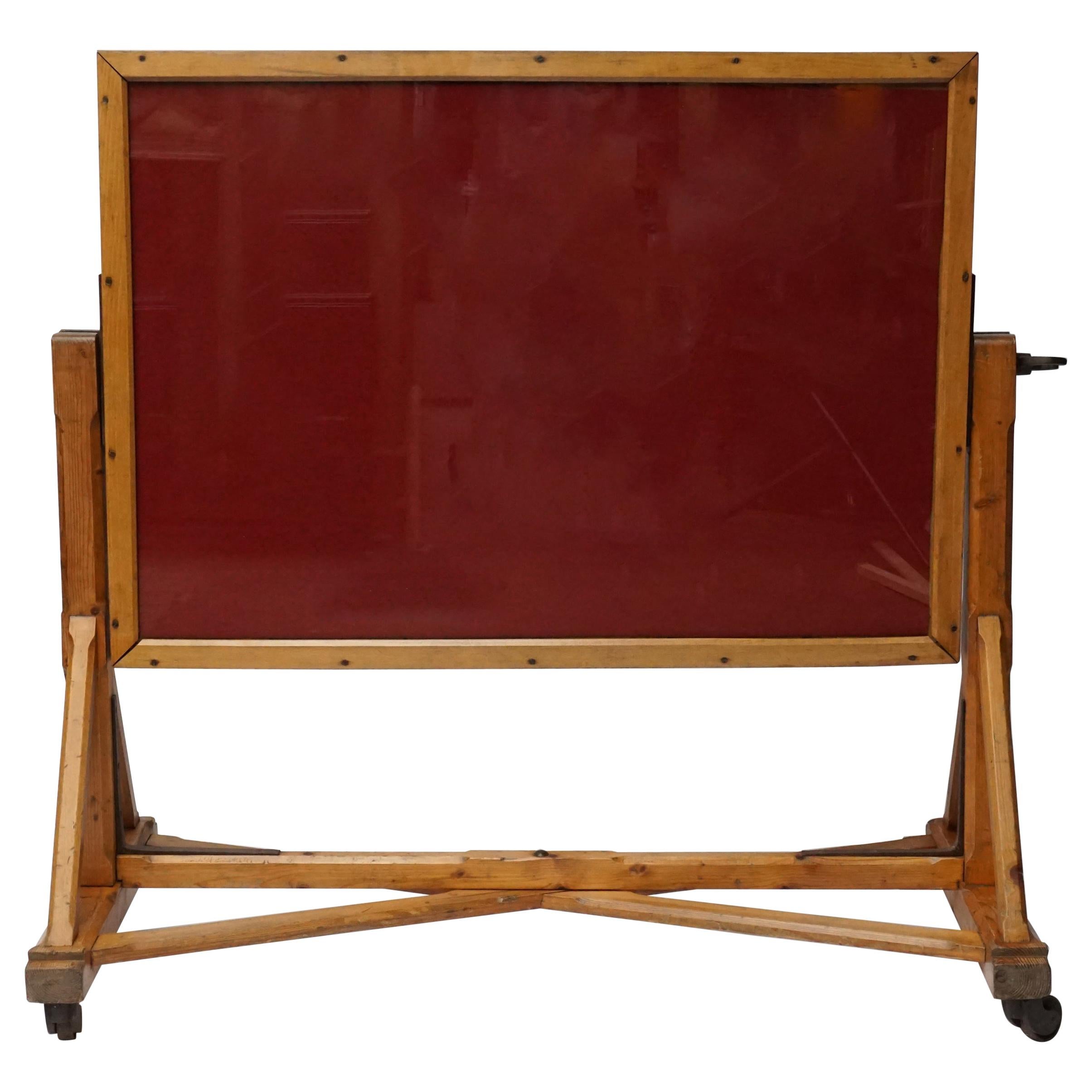 Grand cadre inclinable pour photographies en bois de pin du 19ème siècle, chambre sombre, imprimé négatif
