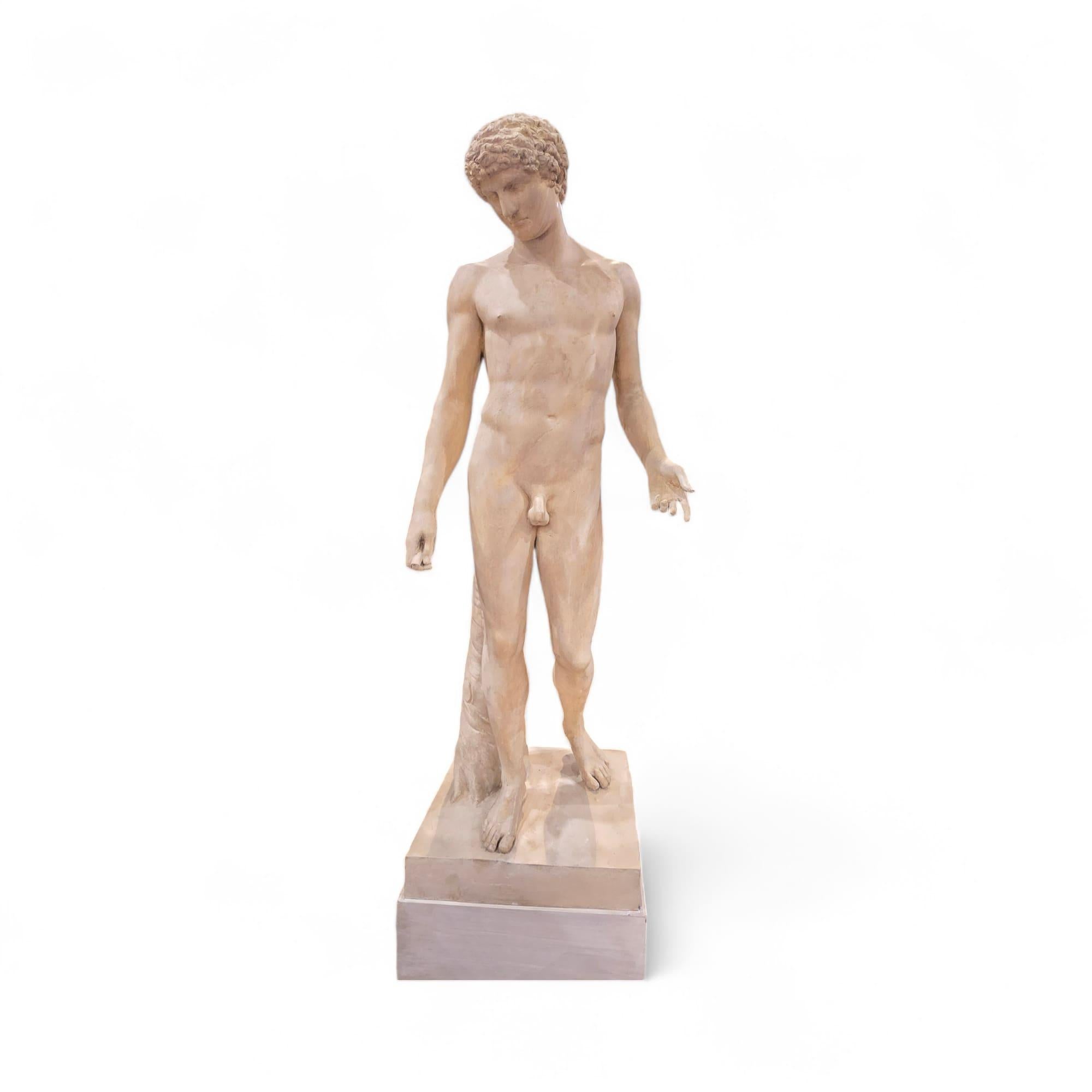 Grande scultura in gesso del XIX secolo raffigurante una figura greca 180 CM In condizioni buone in vendita a Madrid, ES