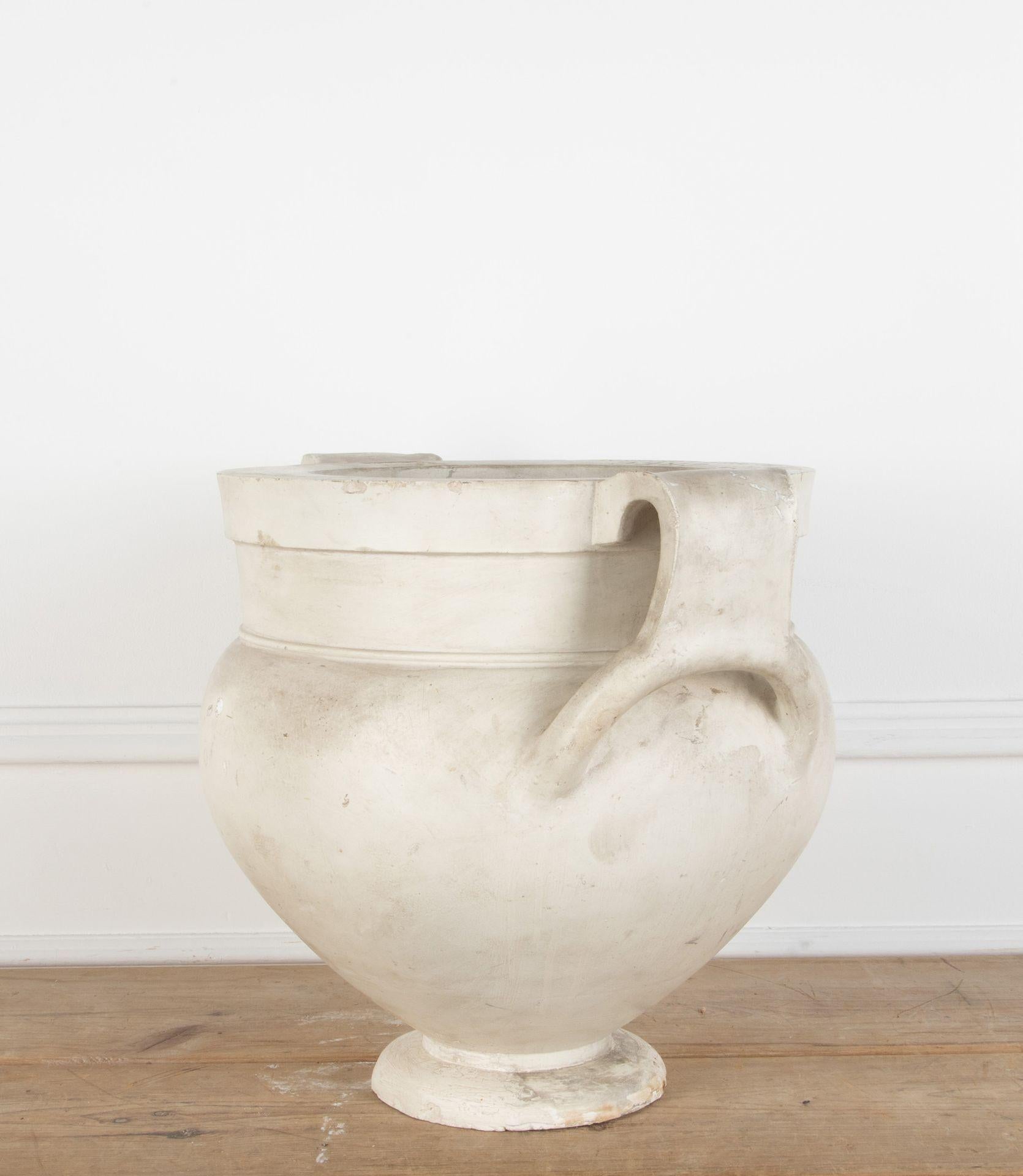 Grande urna in gesso del XIX secolo In condizioni buone in vendita a Gloucestershire, GB