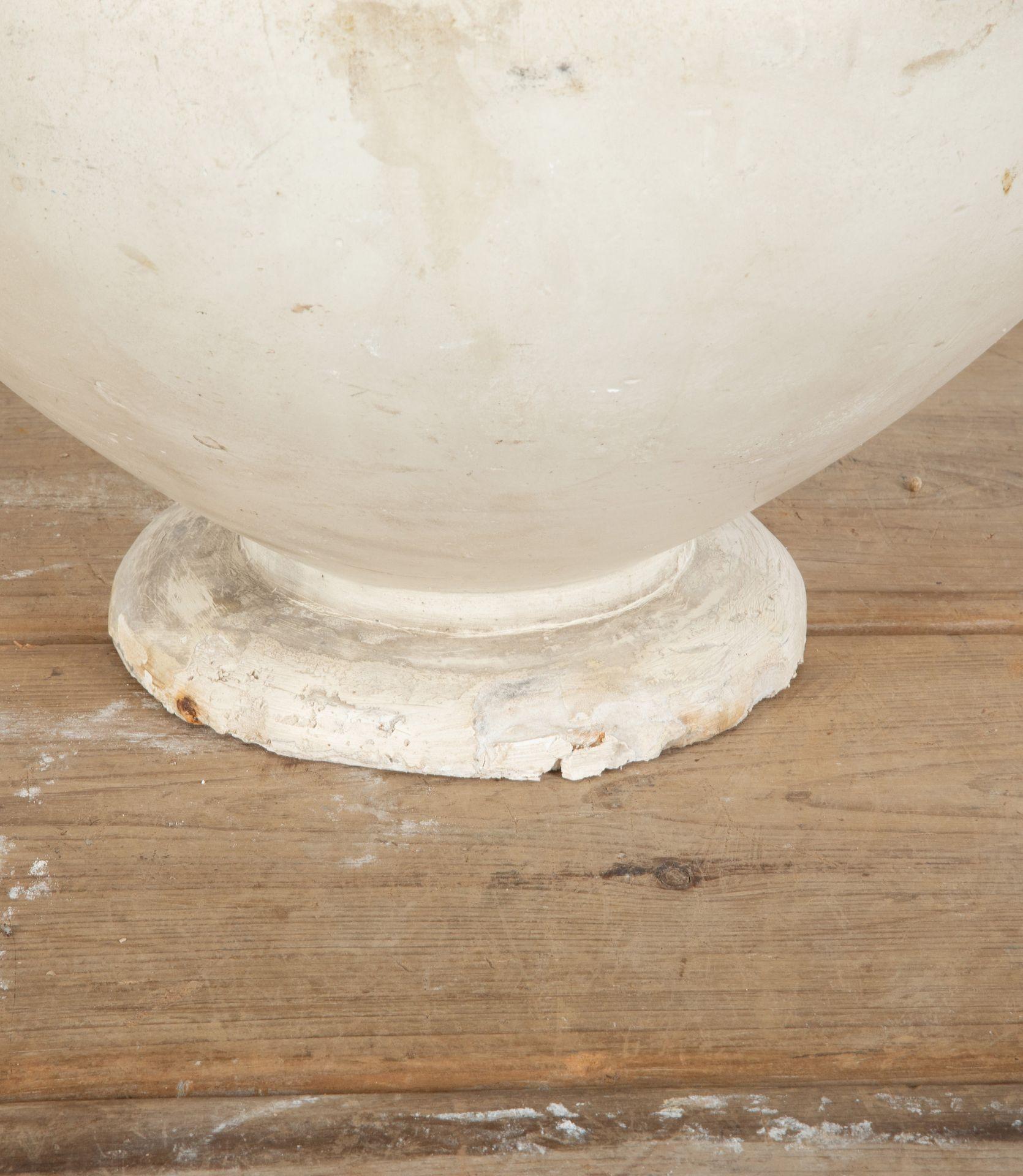 Grande urna in gesso del XIX secolo in vendita 1