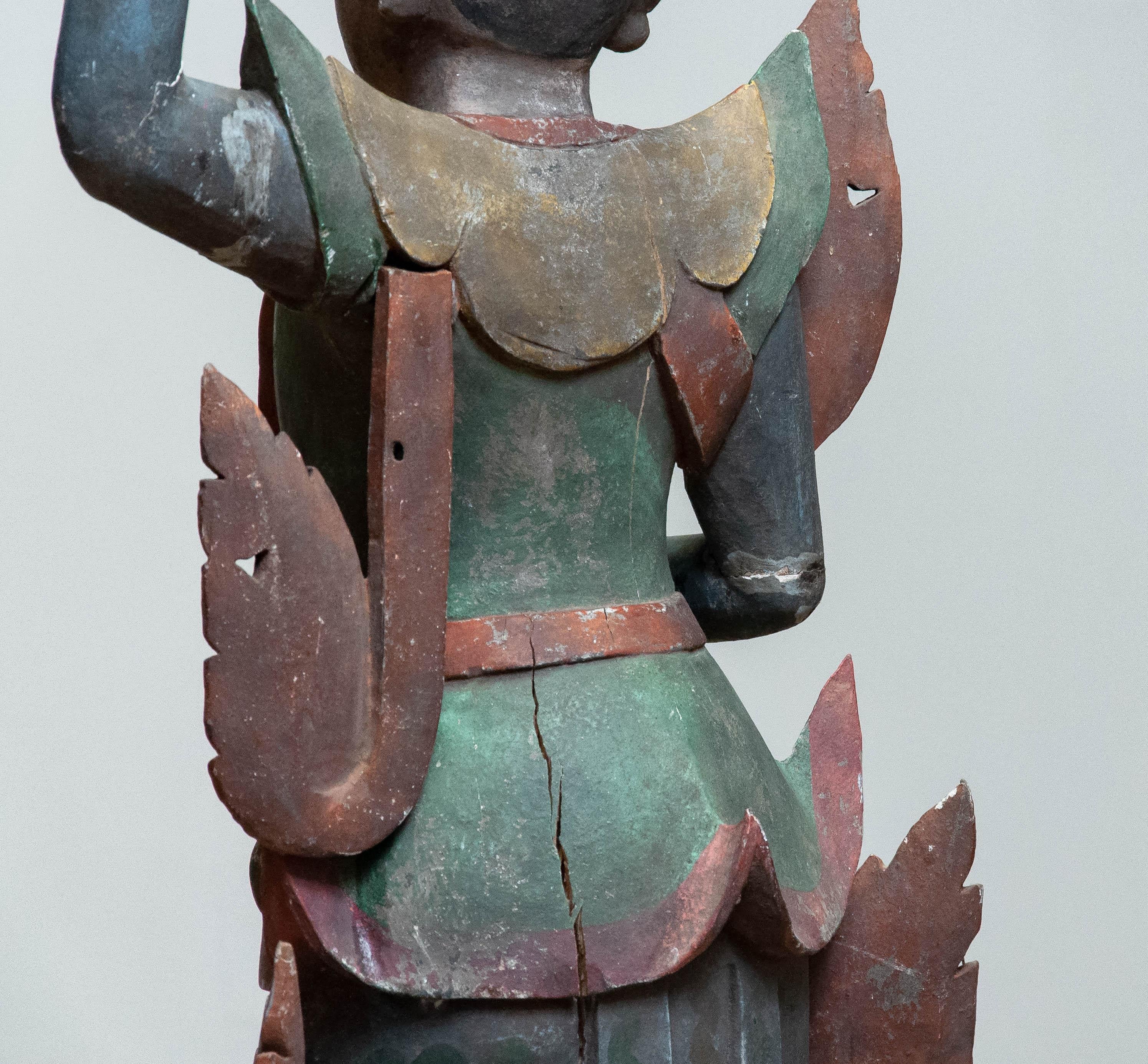 Large 19th Century Polychromed Statue of a Burmese Nat Temple Dancer In Good Condition For Sale In Silvolde, Gelderland