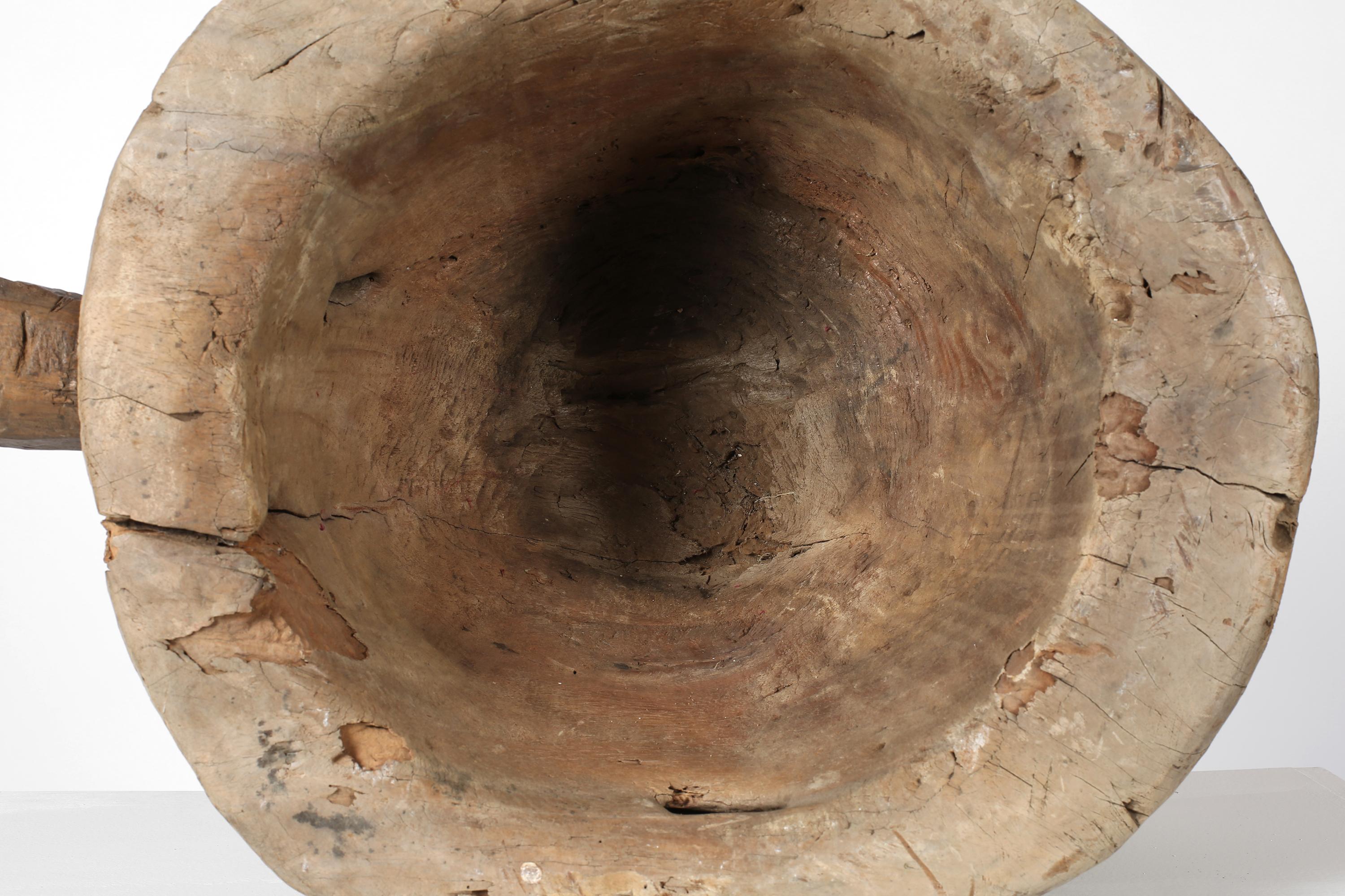 Large 19th Century Primitive Wabi Sabi French Chestnut Mortar For Sale 3