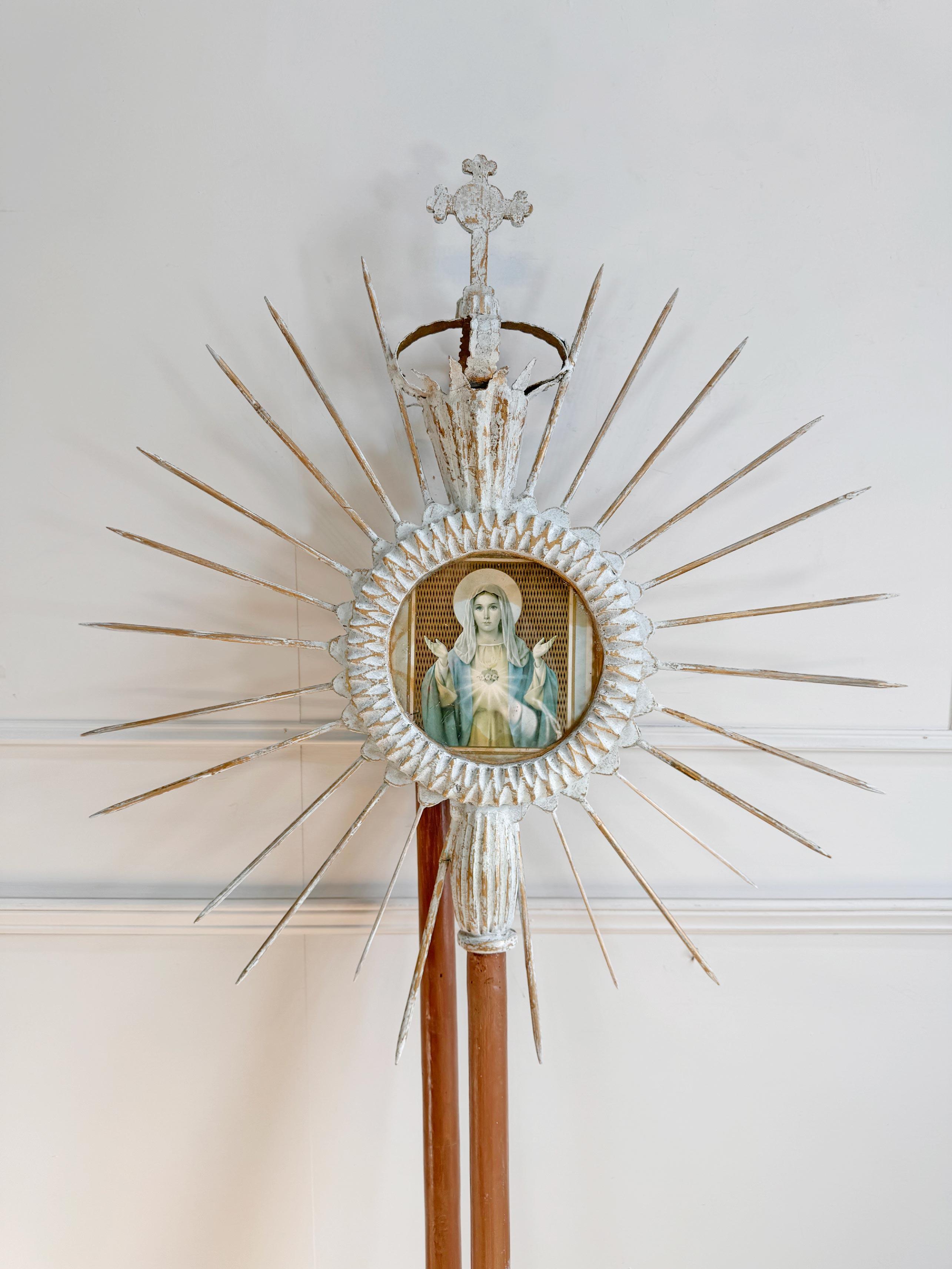 Large 19th Century Processional Sunburst with Crown For Sale 5
