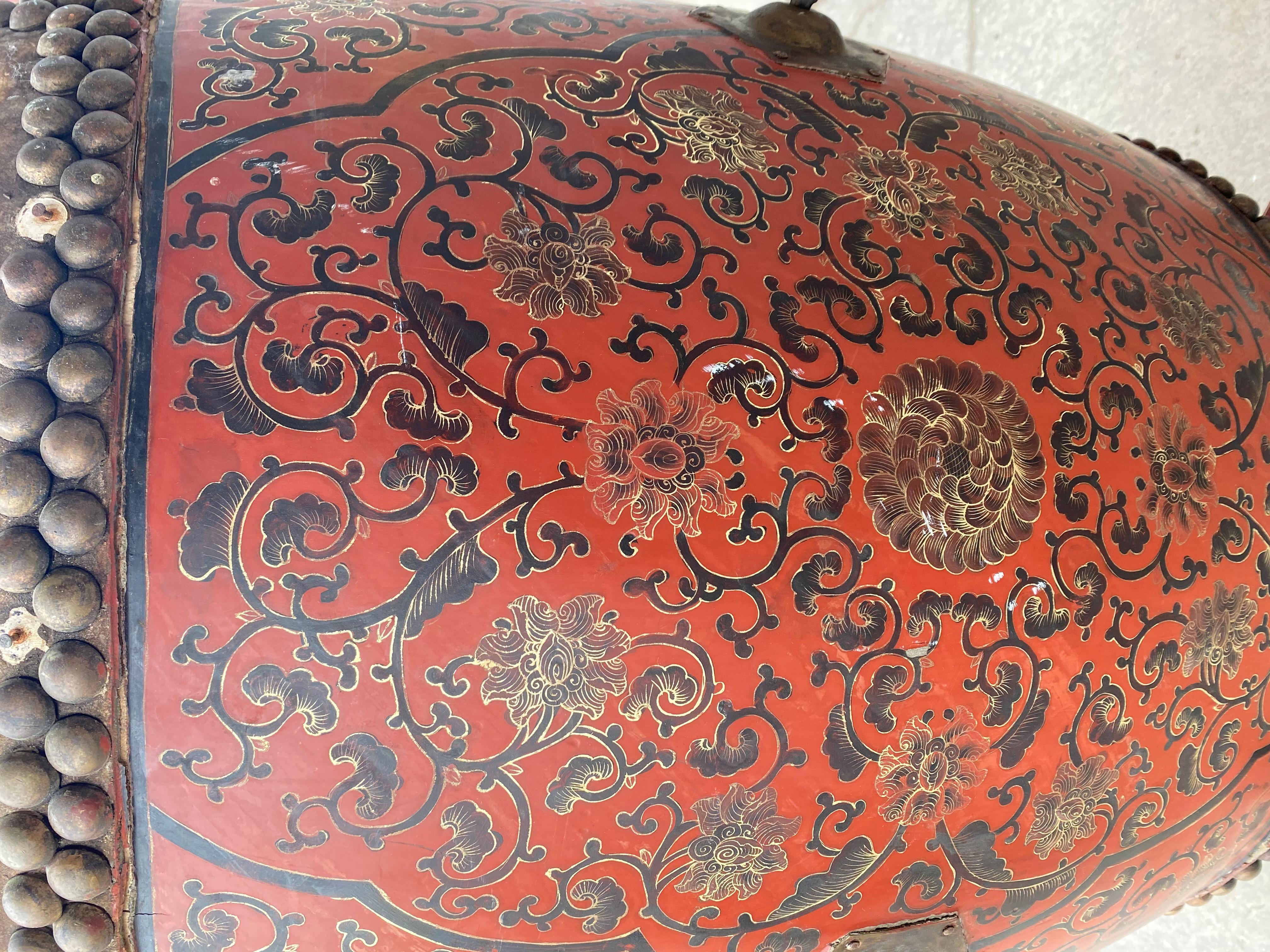 Large 19th Century Qing Dynasty Chinese Ceremonial Lacquered Drum, Dragon Stand 6