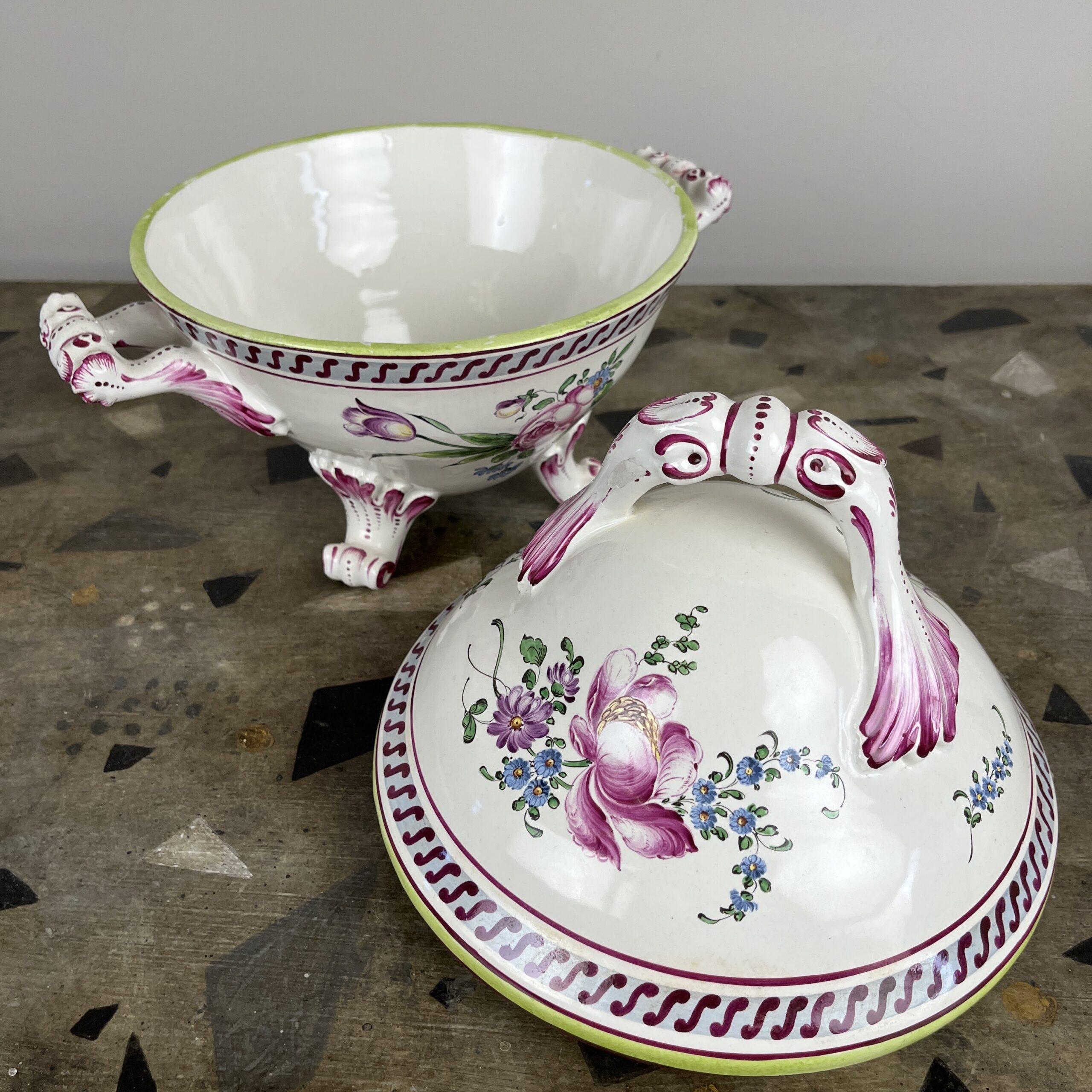 Large 19th Century Rococo French Faience Soup Tureen For Sale 1