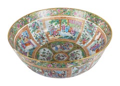 Large 19th Century Rose medallion bowl, 51cm (20") diameter