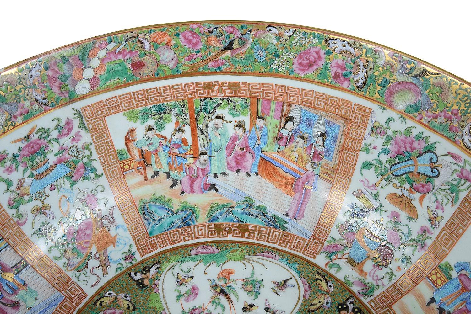 Porcelain Large 19th Century Rose medallion bowl, 51cm (20