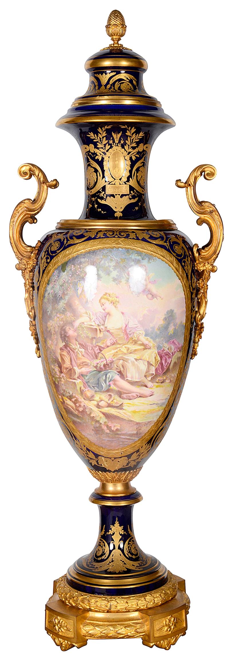 Gran jarrón estilo Sevres del siglo XIX Francés en venta