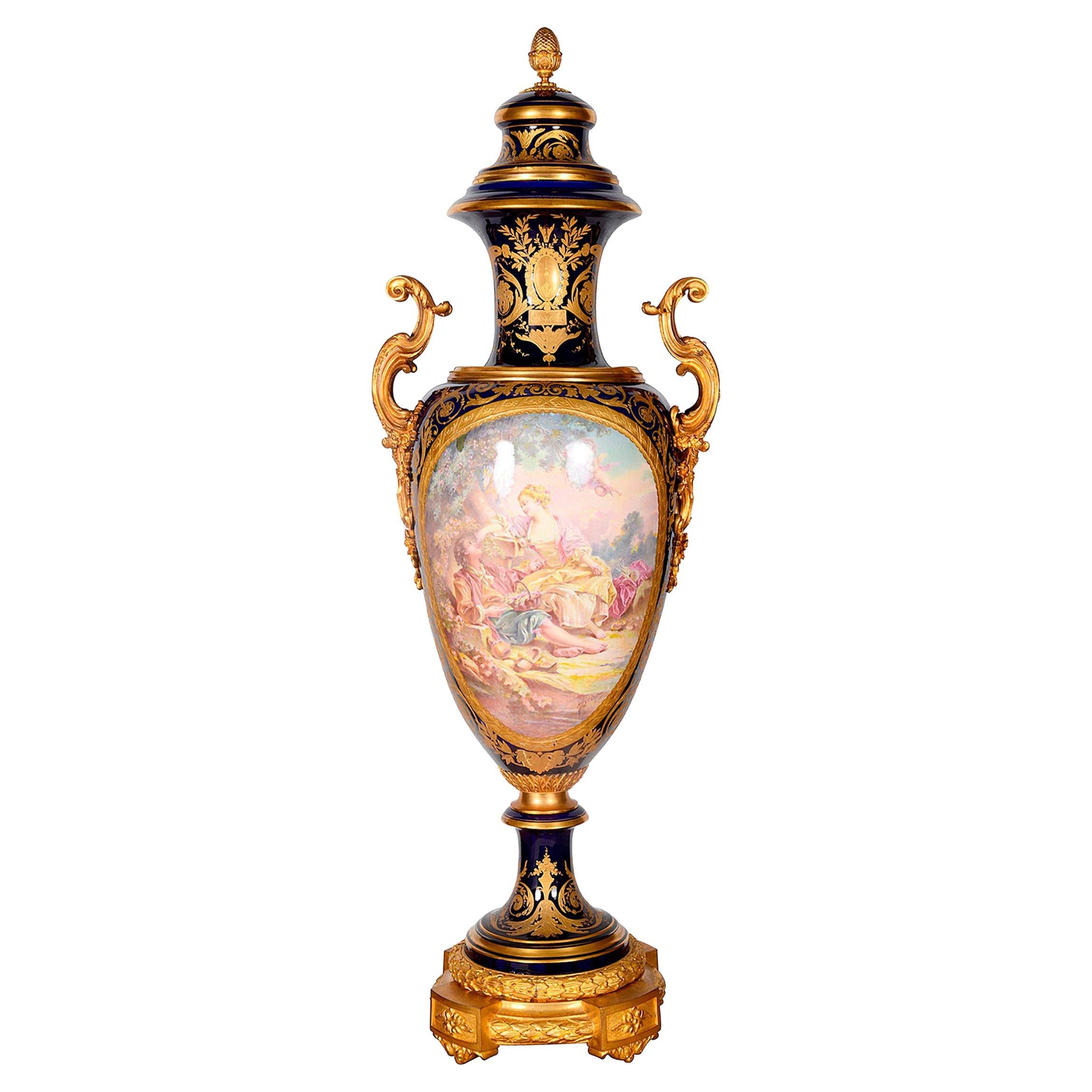 Grande vaso in stile Sevres del XIX secolo