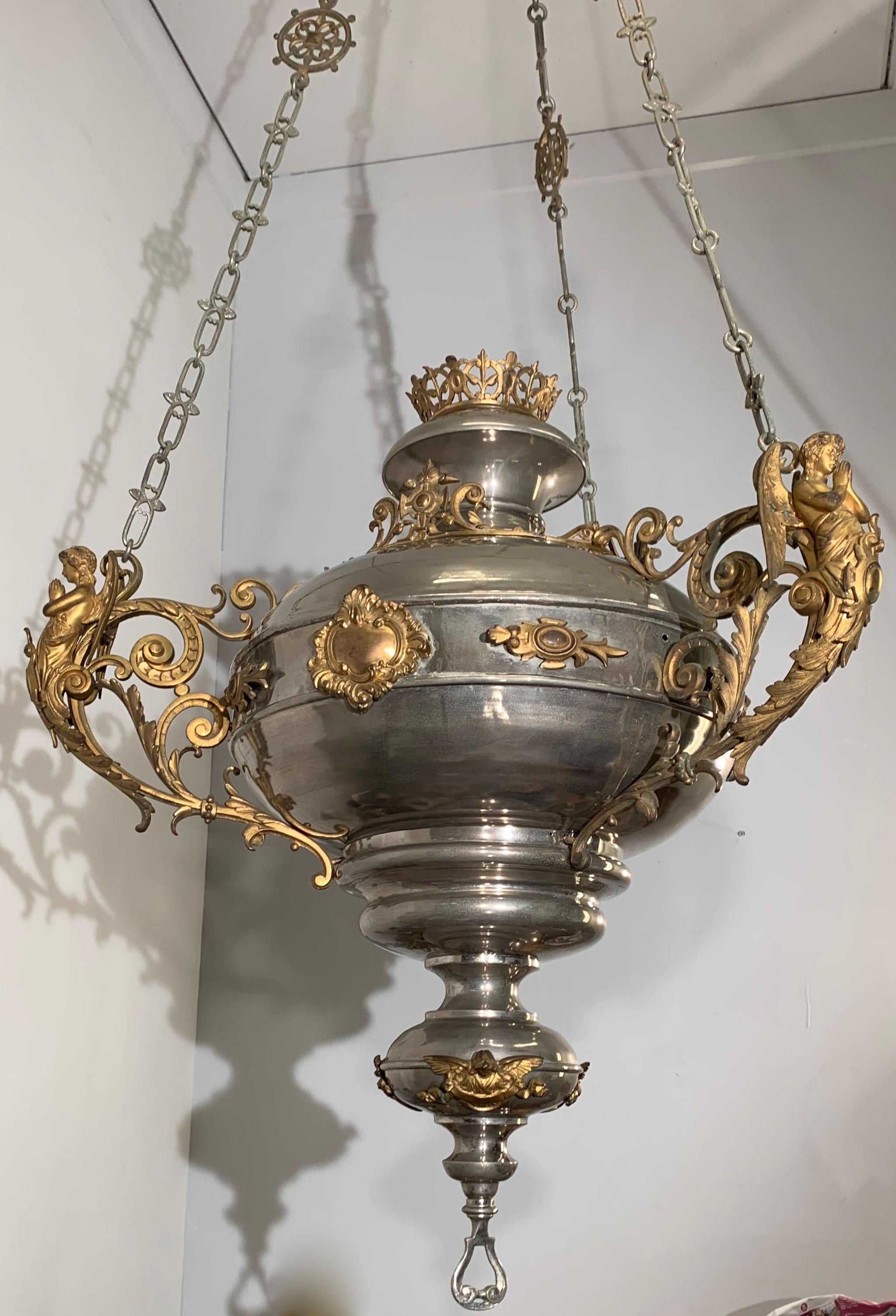 Large Silvered & Gilt Bronze Gothic Revival Sanctuary Lamp with Angels in Prayer For Sale 7