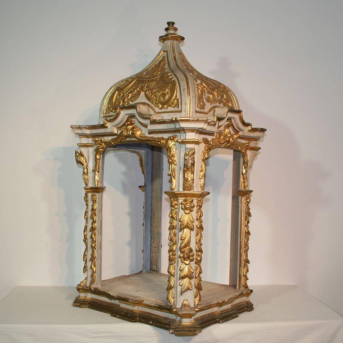 Large 19th Century Spanish Baroque Style Altar In Fair Condition In Buisson, FR
