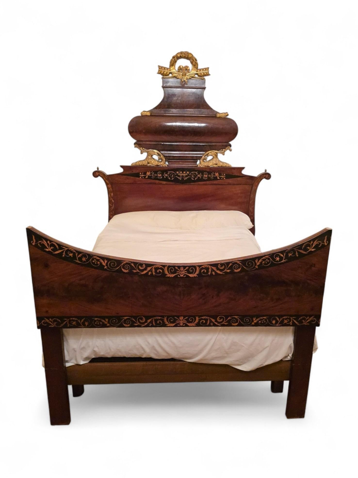 Large 19th-Century Spanish Bed in Exotic Wood with Marquetry and Gilded Details For Sale 9