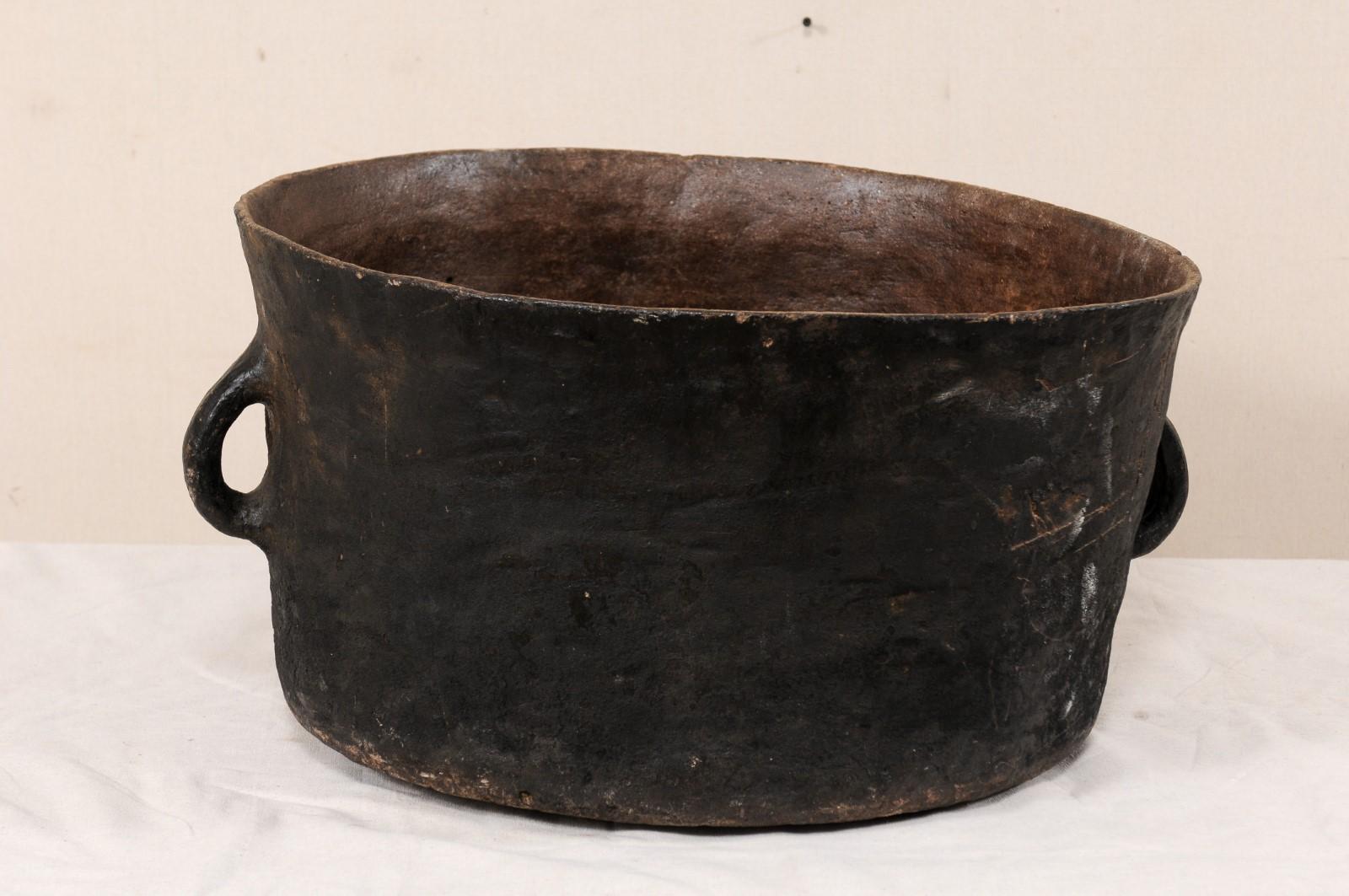 Guatemalan Large 19th Century Spanish Colonial Clay Pot or Vessel from Sacoj, Guatemala