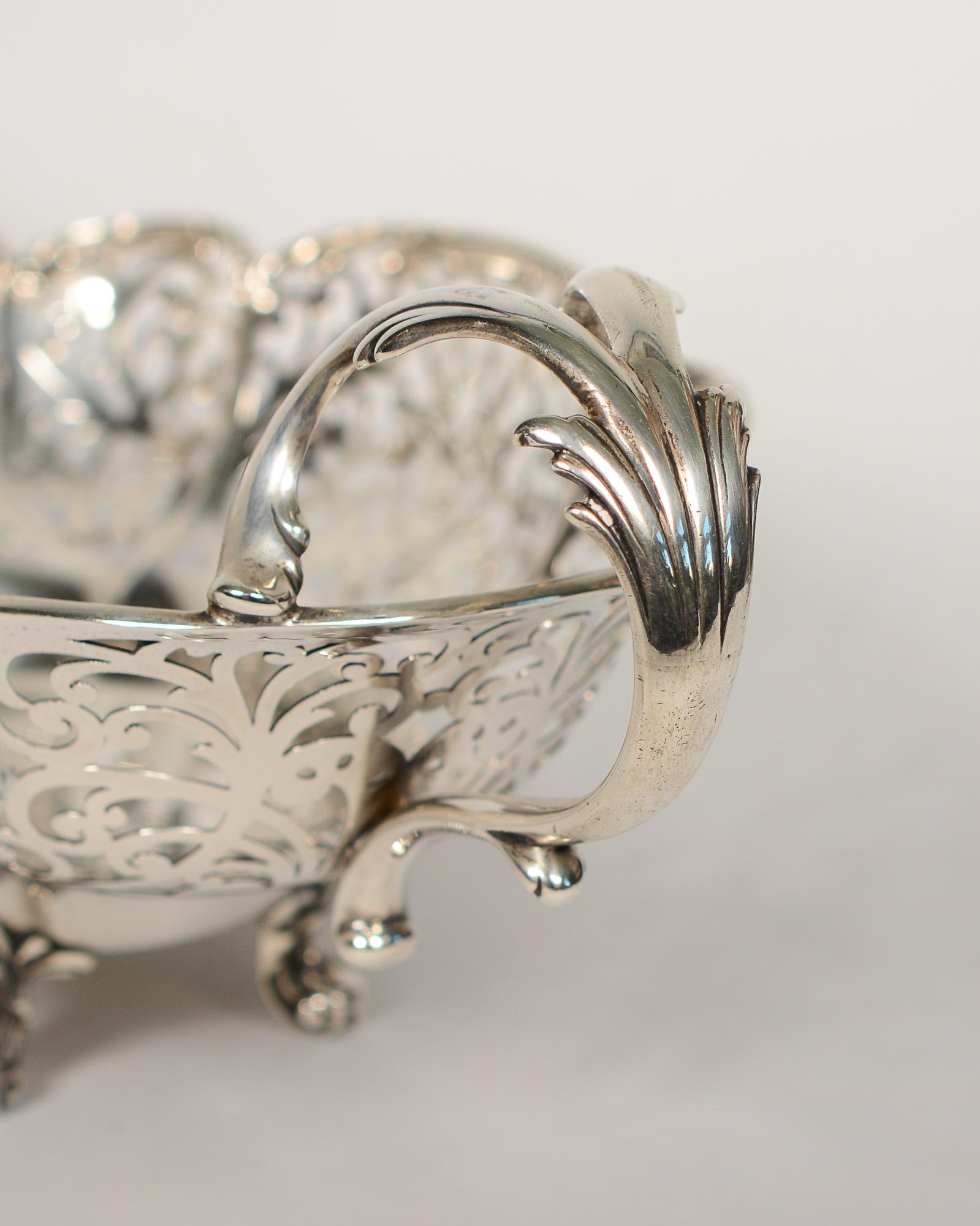 Gran cesto de Sterling del siglo XIX de la empresa Howard Sterling Plata esterlina en venta
