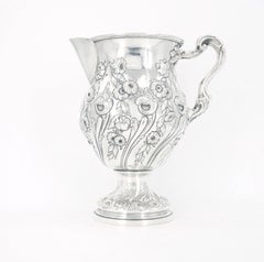 Grand pichet à eau de service en argent sterling du 19ème siècle / Style victorien