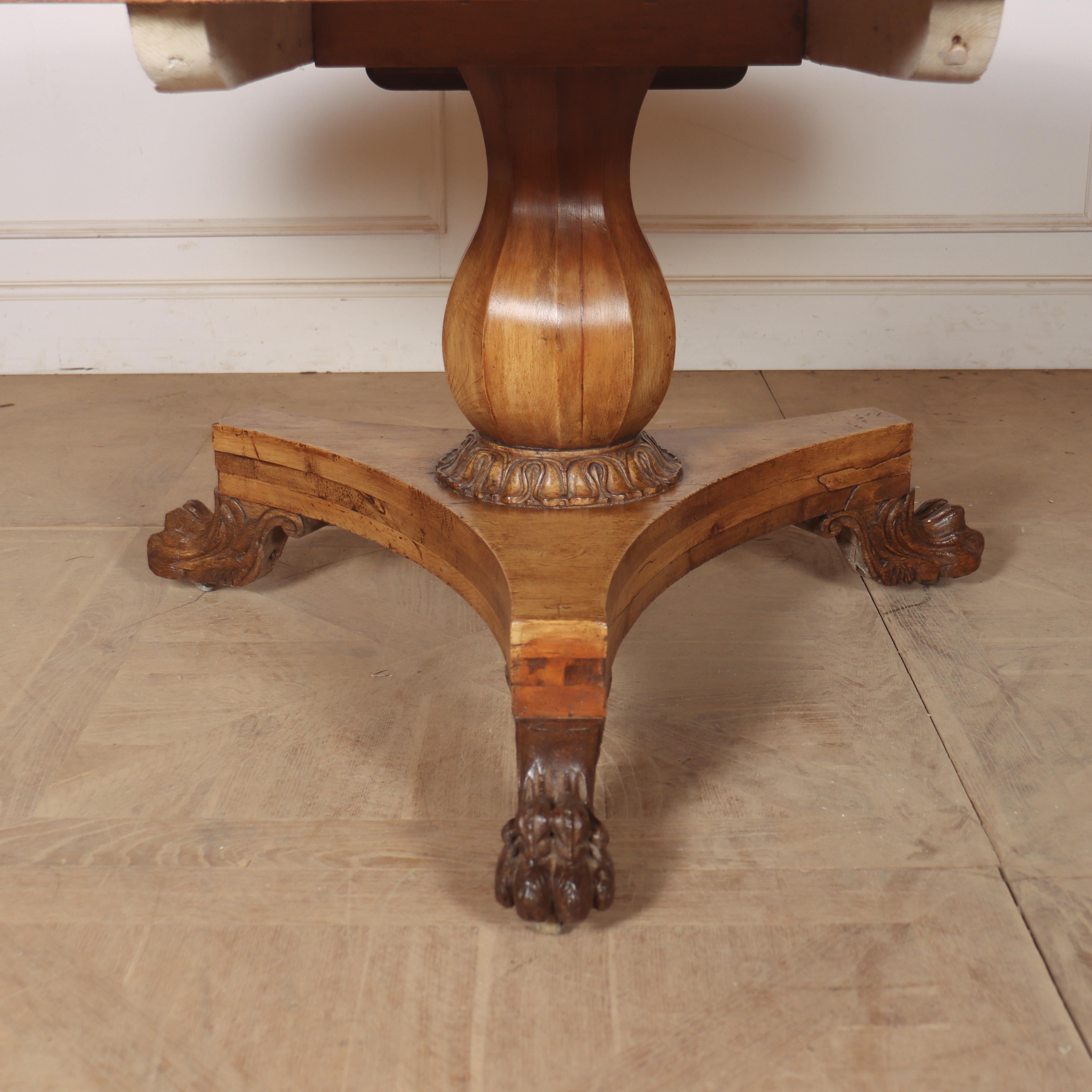 Gran mesa de comedor del siglo XIX Jorge IV en venta
