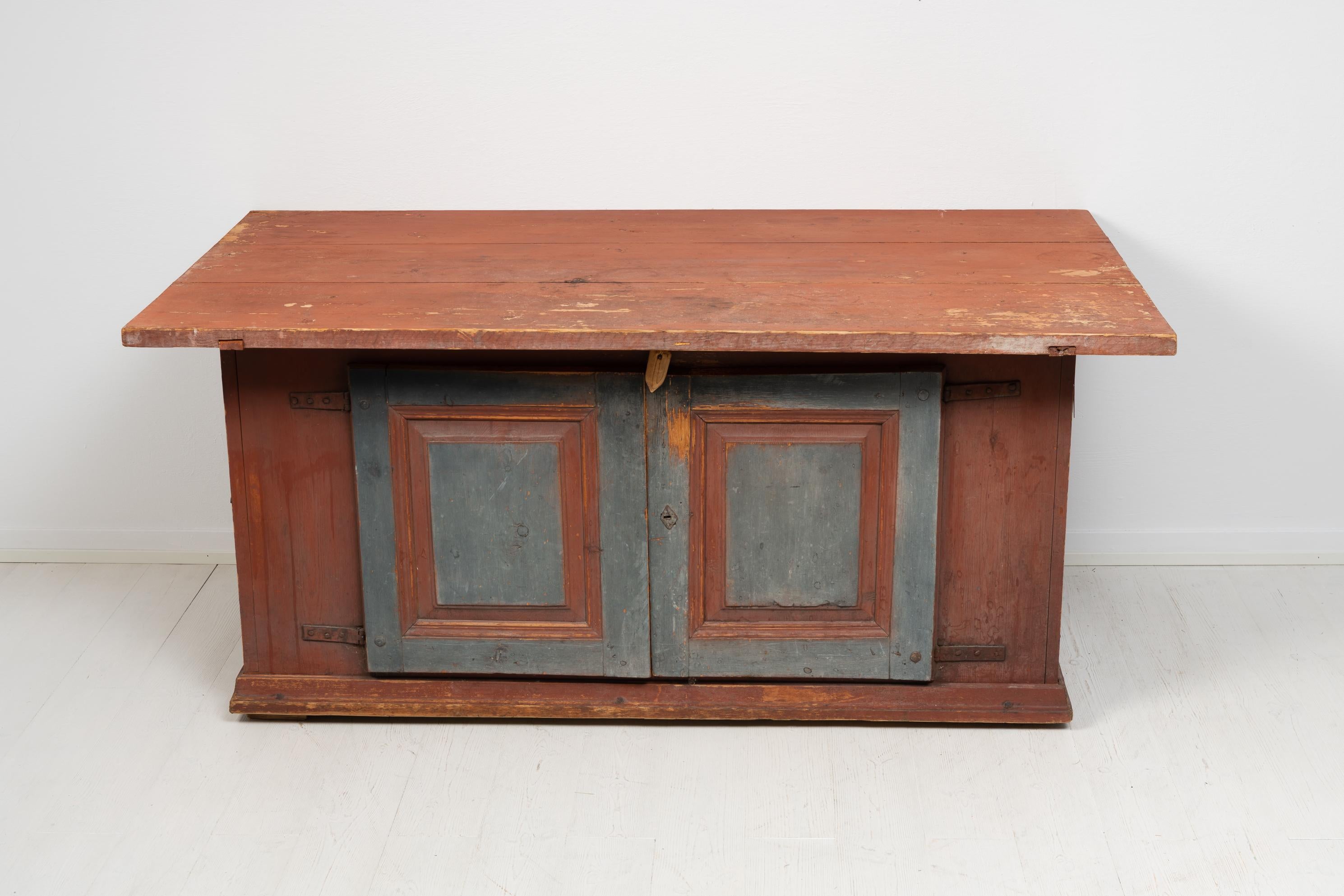 Large 19th Century Swedish Country Folk Art Side Table For Sale 7