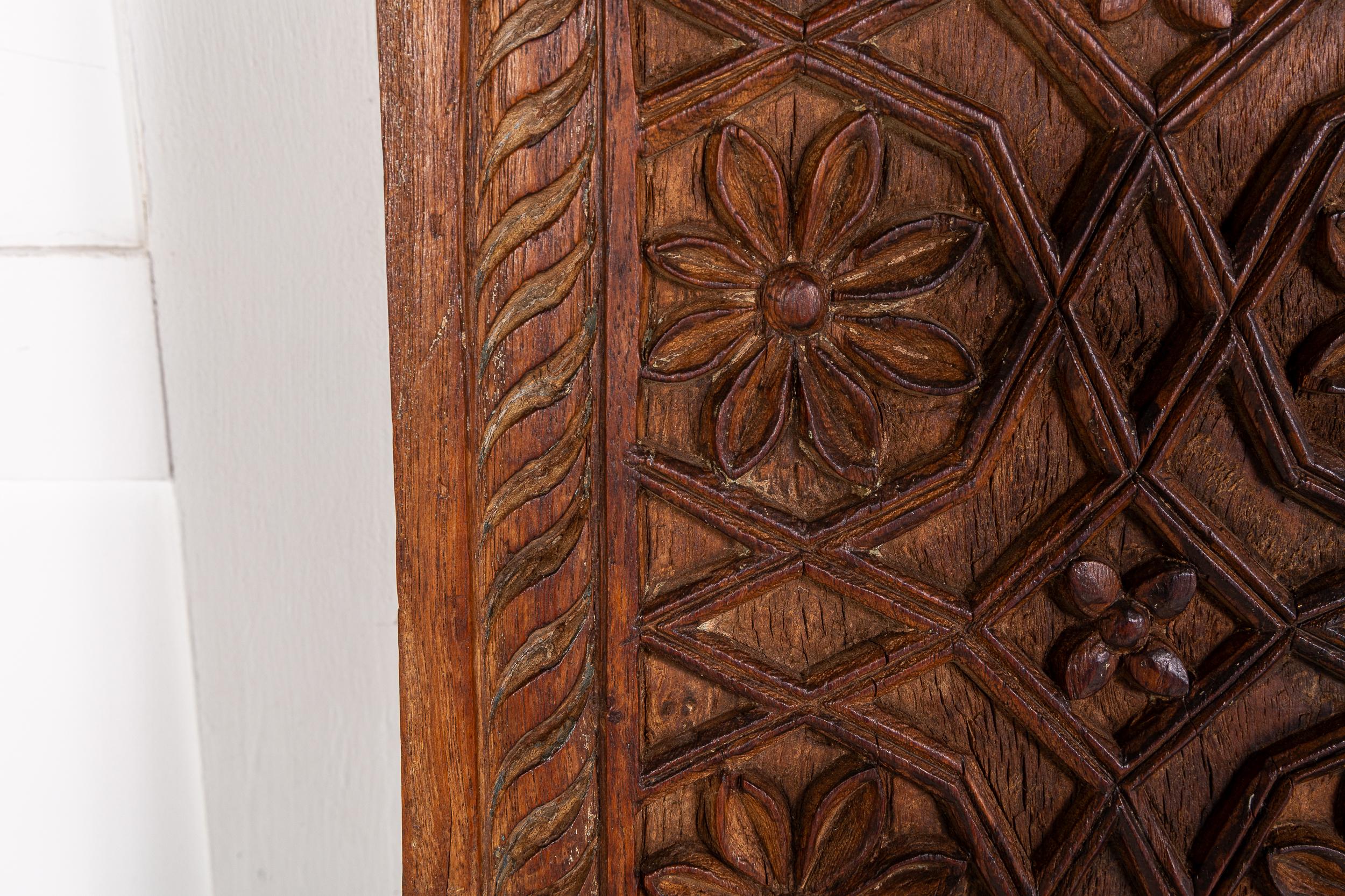 Large 19th Century Syrian Carved Hardwood Panel For Sale 3