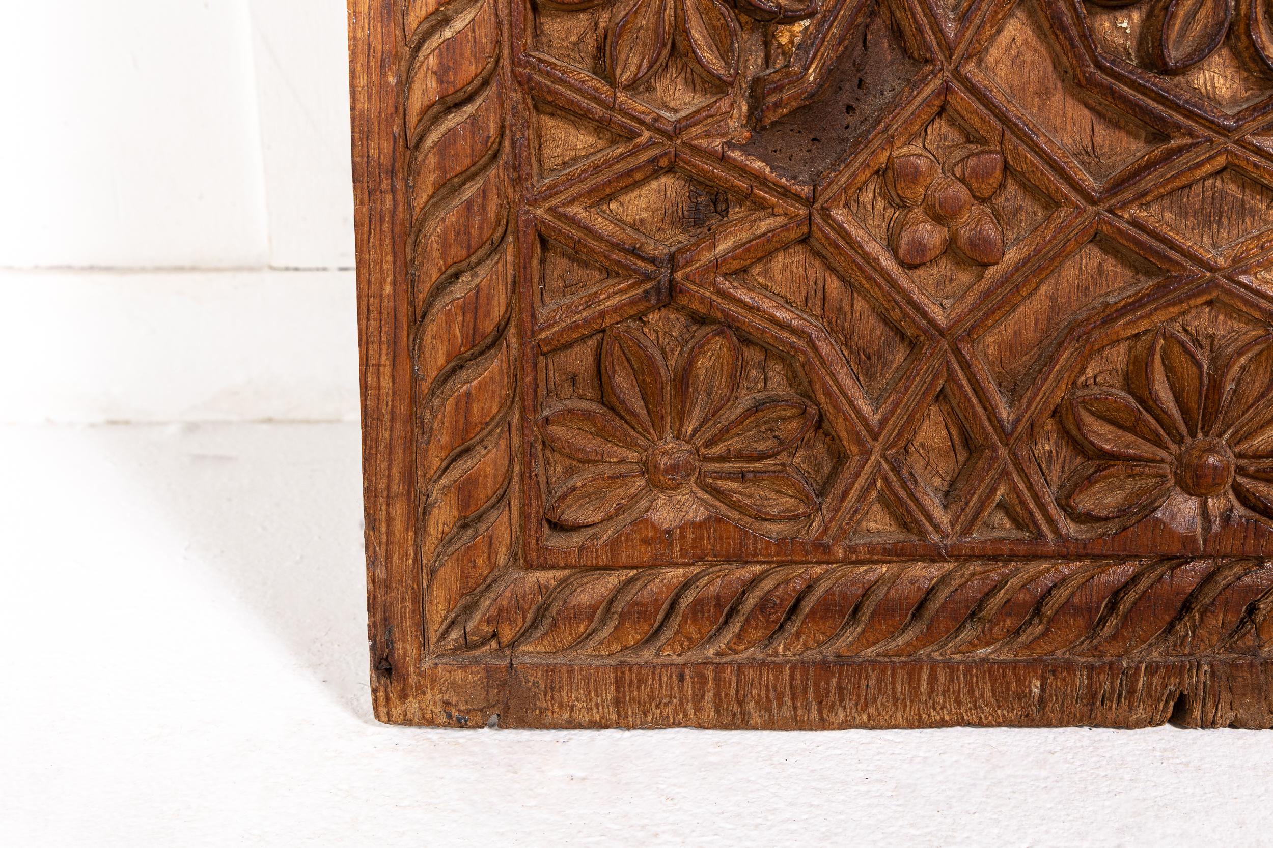 Large 19th Century Syrian Carved Hardwood Panel For Sale 4