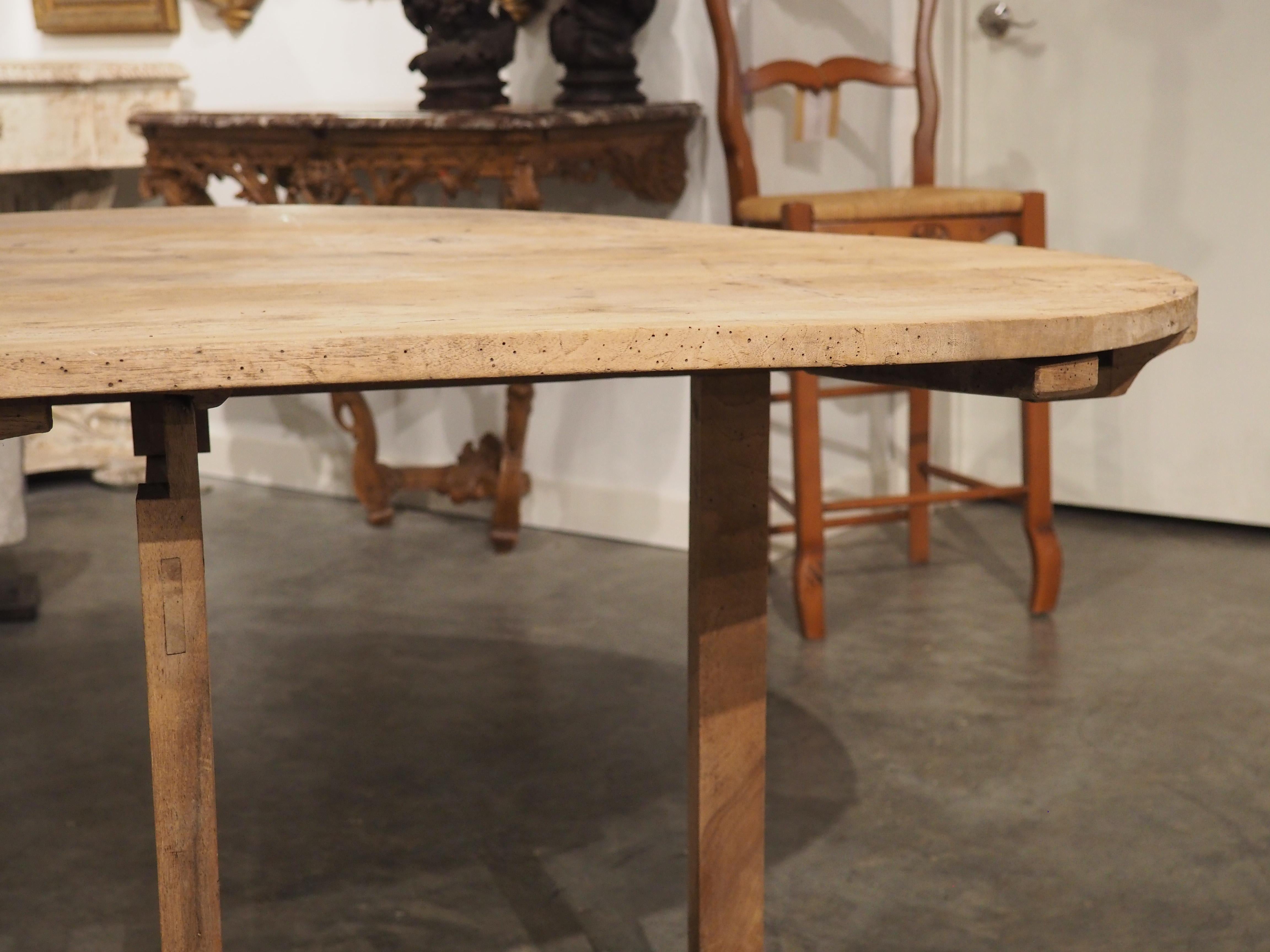 Wood Large 19th Century Tilt-Top “Vendange” Wine Tasting Table from France